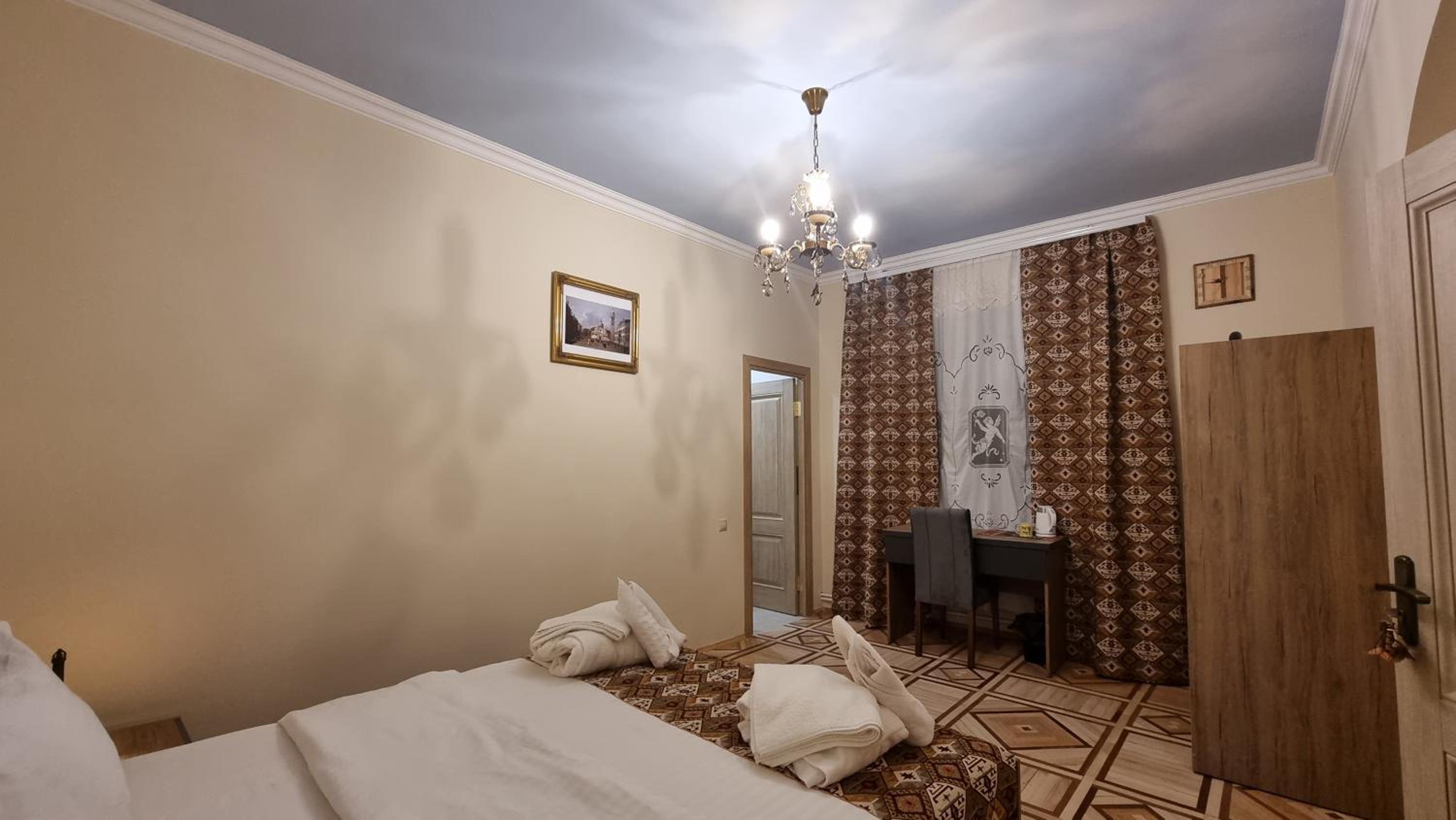 Double Room with Balcony photo 2