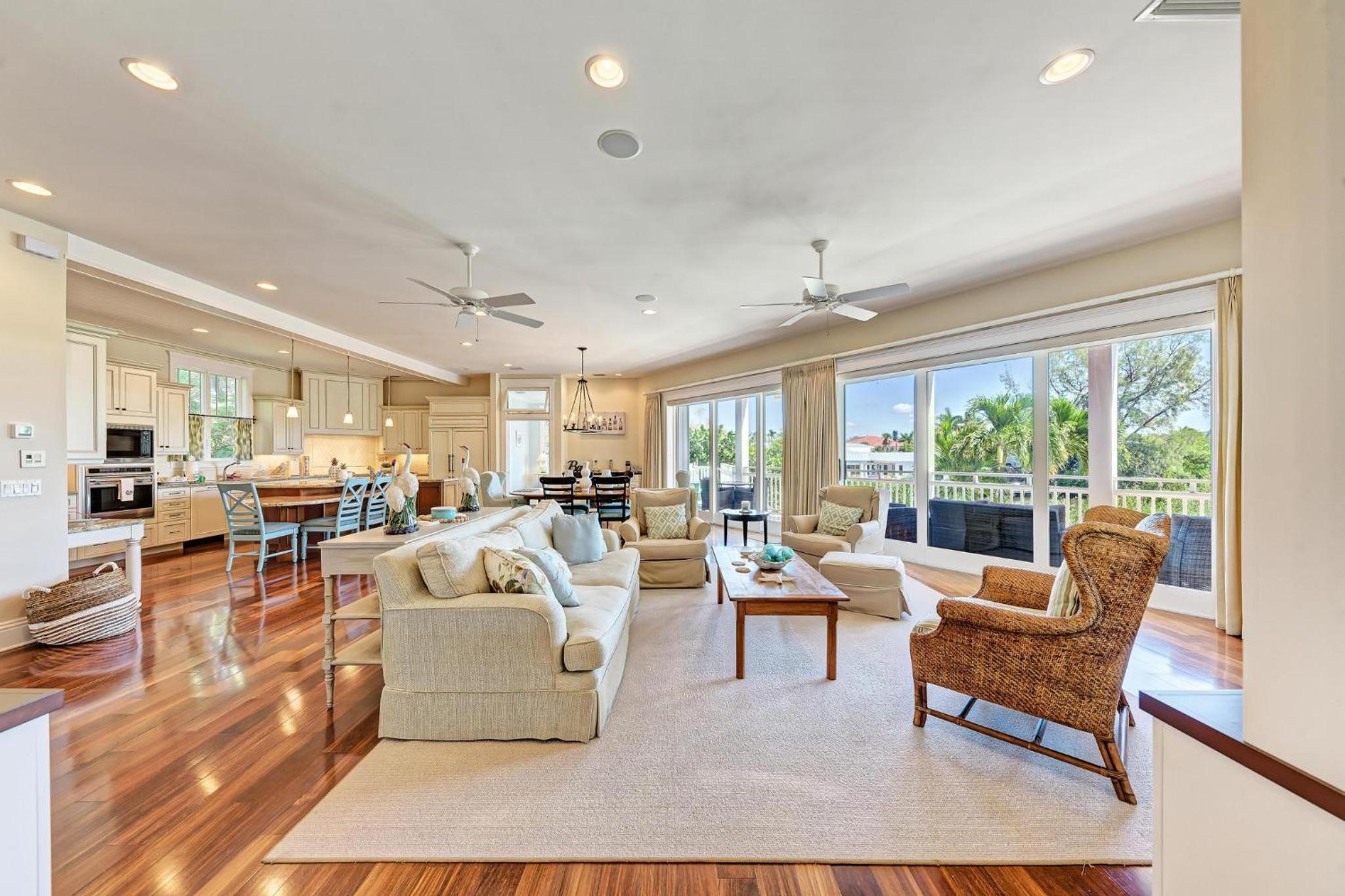 Four-Bedroom Vacation Home photo 1