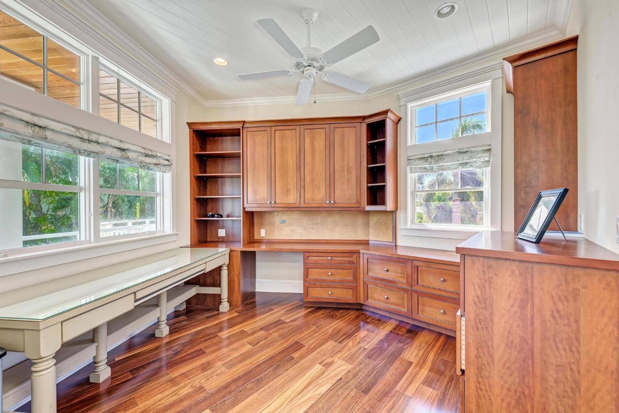 Four-Bedroom Vacation Home photo 2