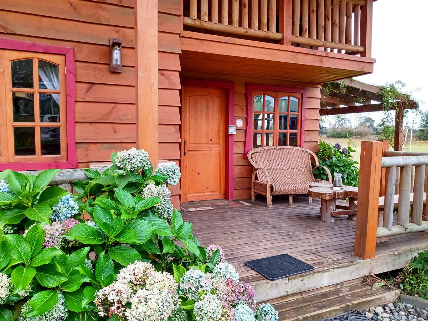 Cottage with Garden View photo 3