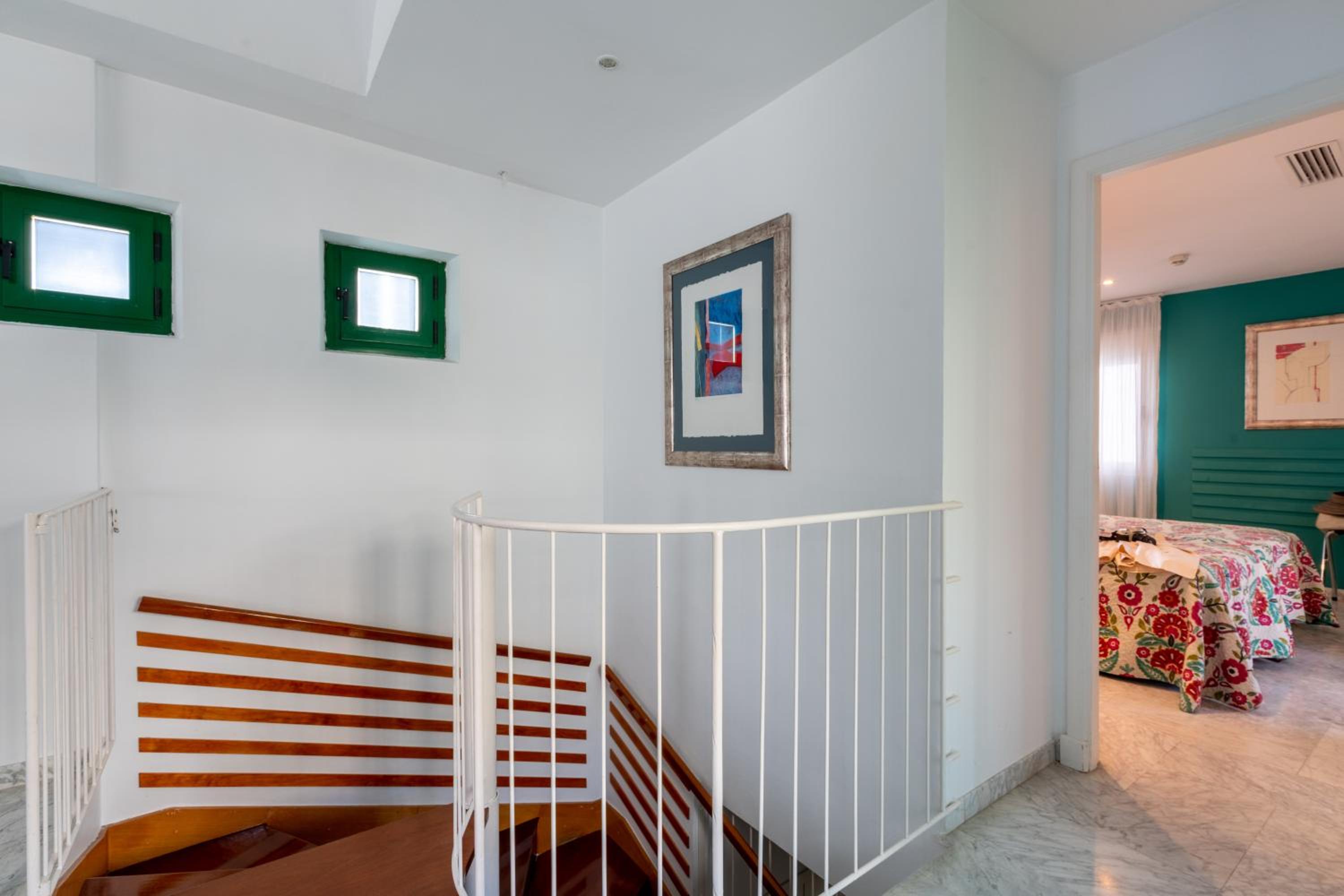 Duplex Penthouse with terrace - Photo 28