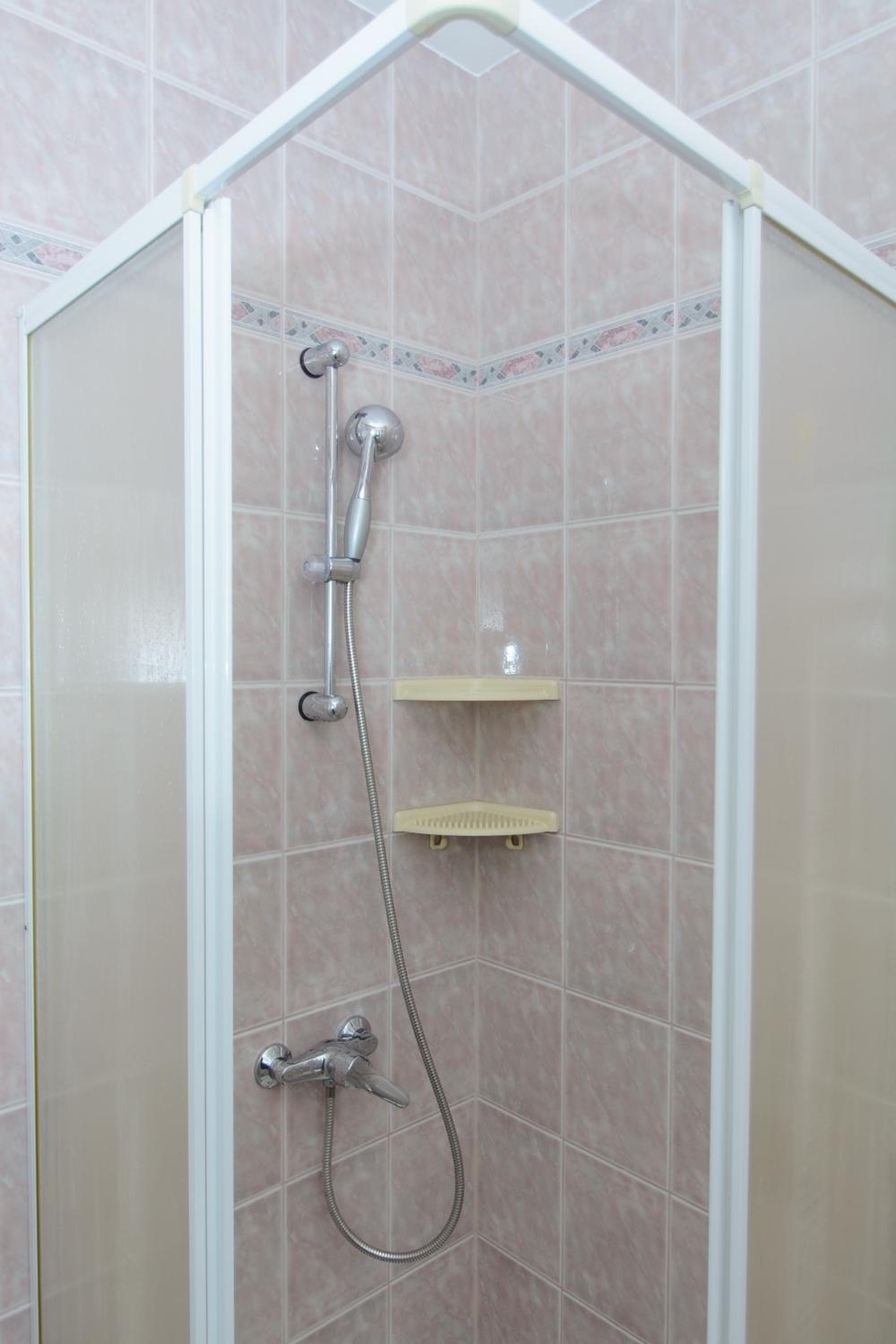 Studio Apartment with Sea View - Photo 14