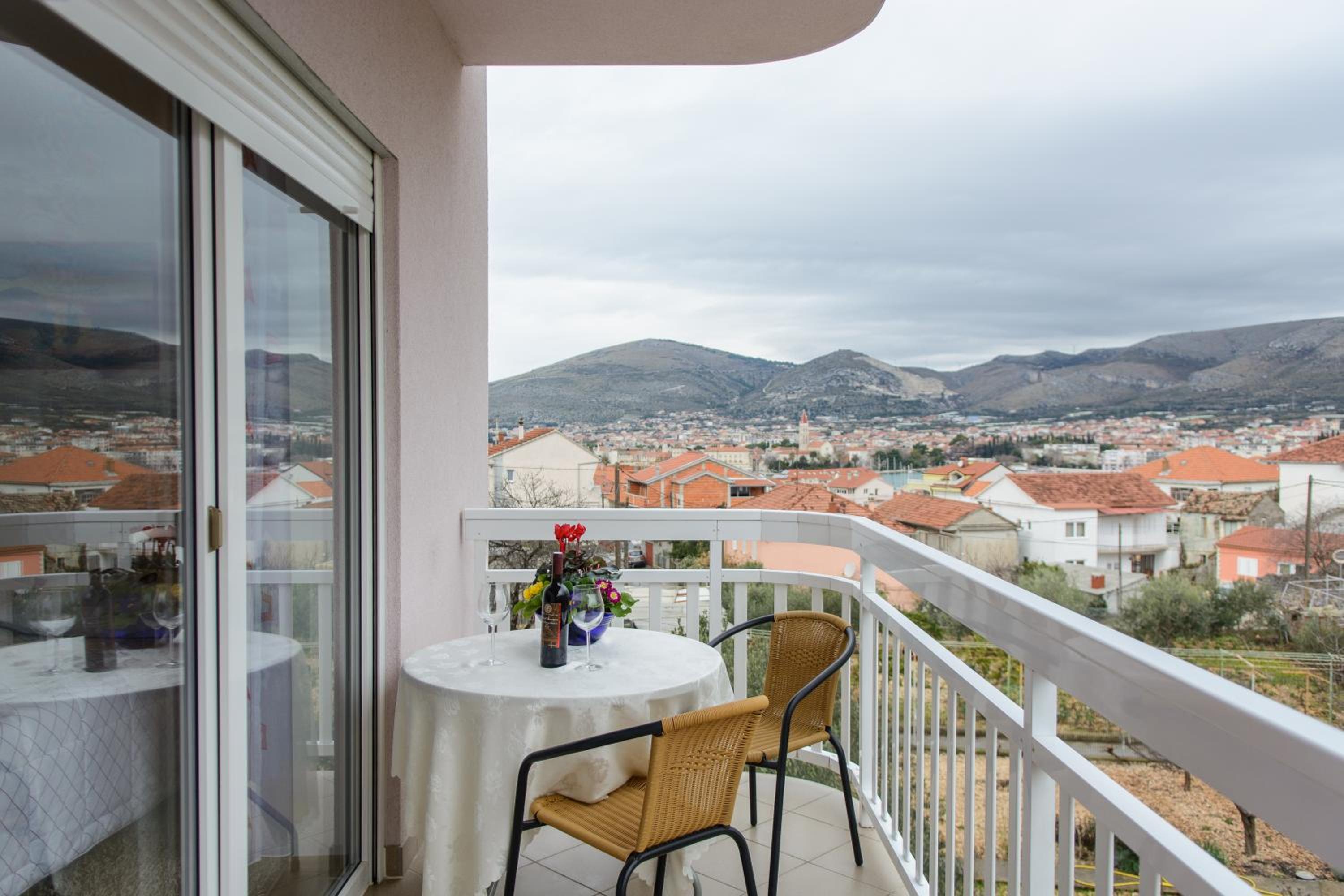 Studio Apartment with Sea View - Photo 13