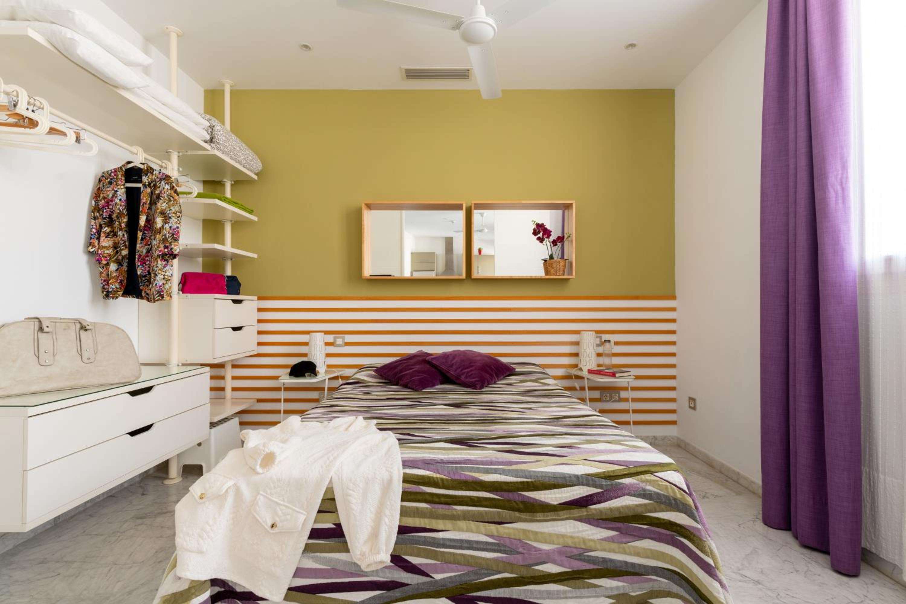 One-Bedroom Apartment - Photo 12