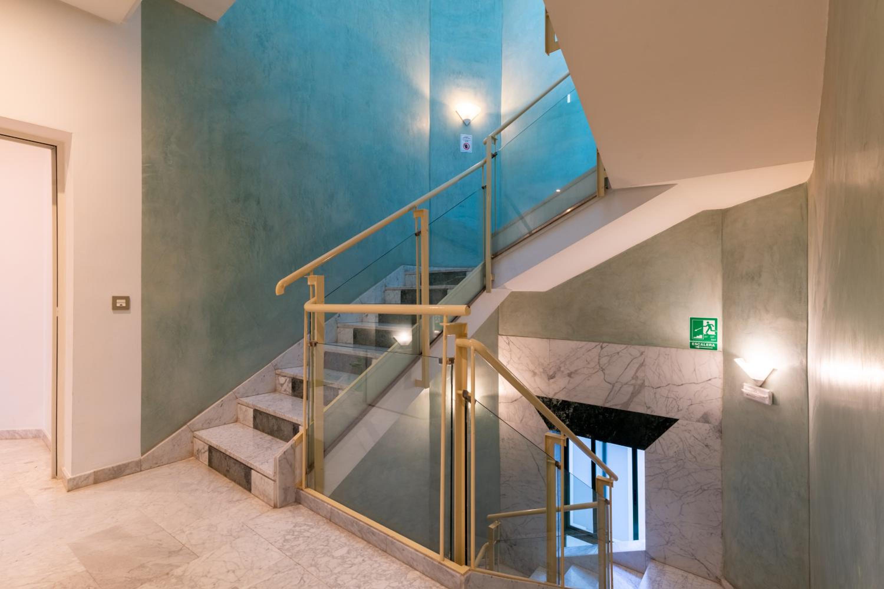 Duplex Penthouse with terrace - Photo 13