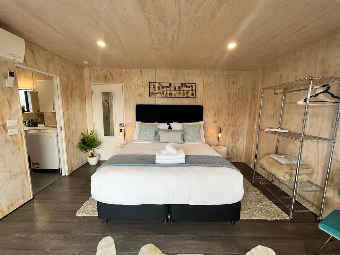 One-Bedroom House - Photo 1