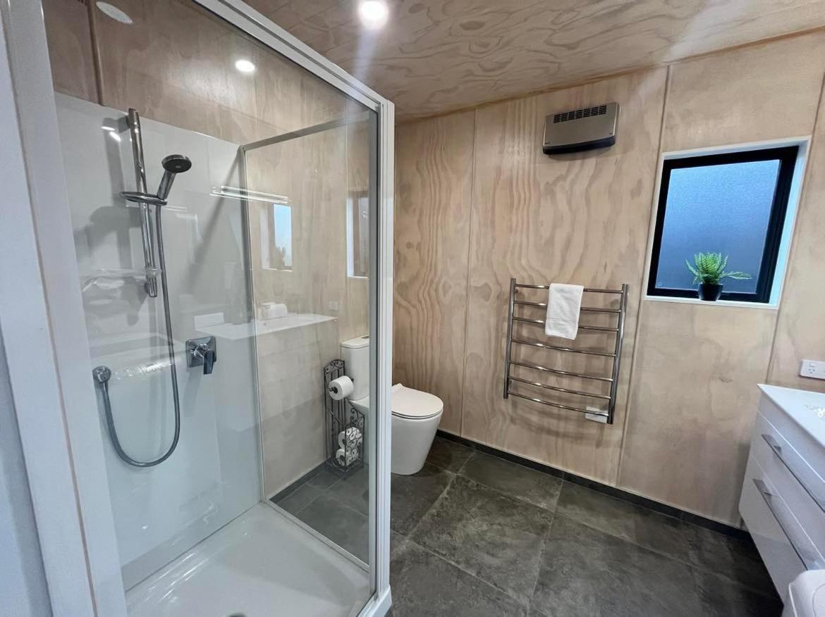 One-Bedroom House - Photo 4