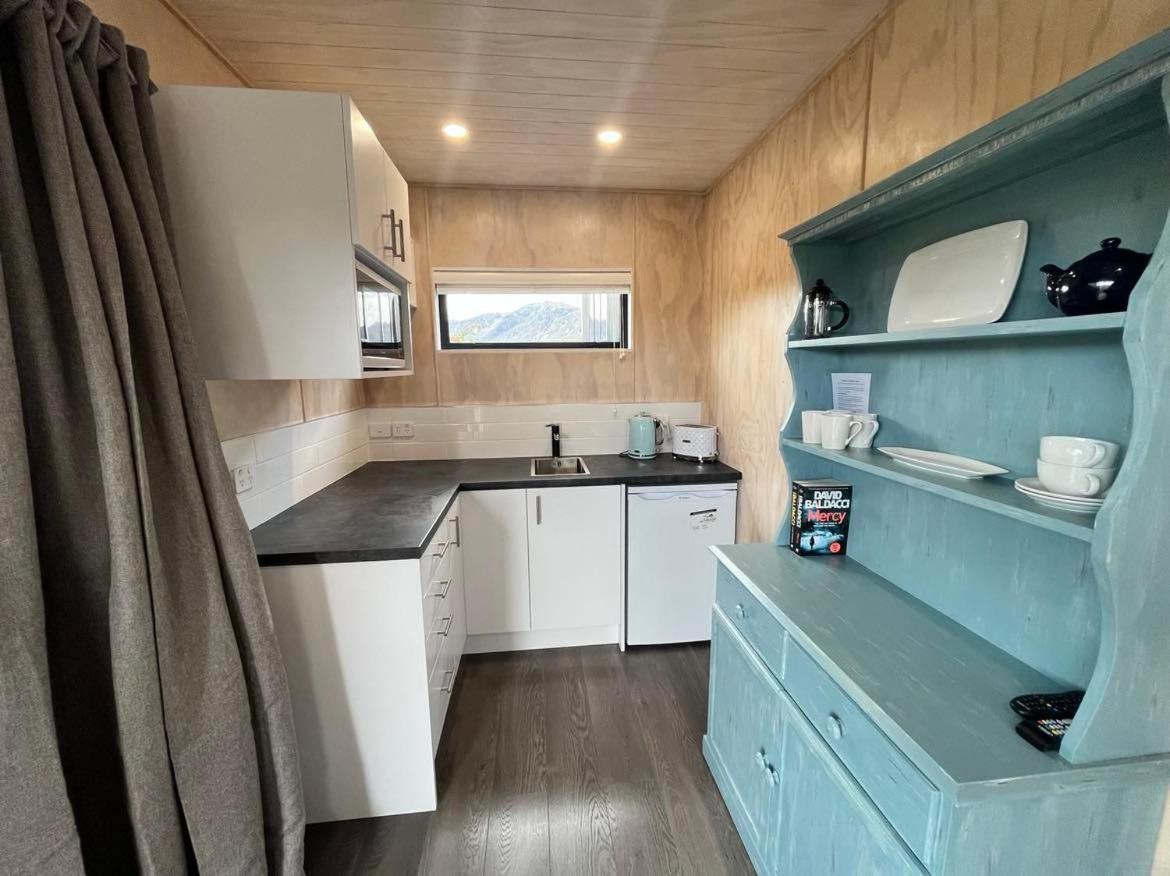 One-Bedroom House - Photo 7