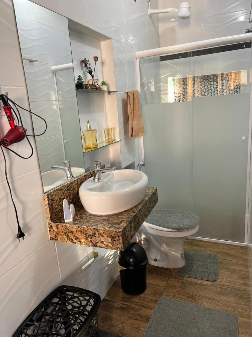 Apartment - Split Level - Photo 4