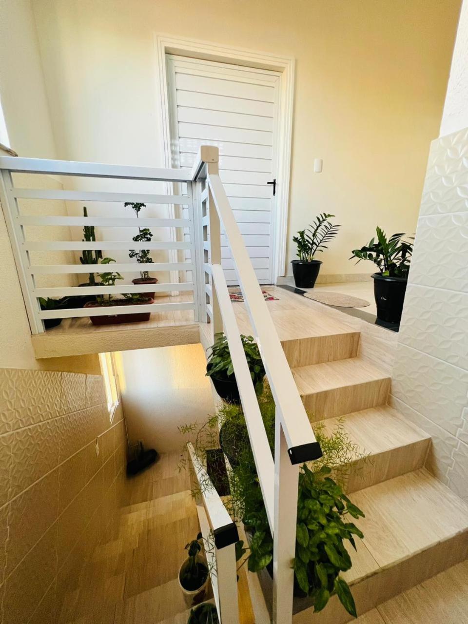 Apartment - Split Level - Photo 7