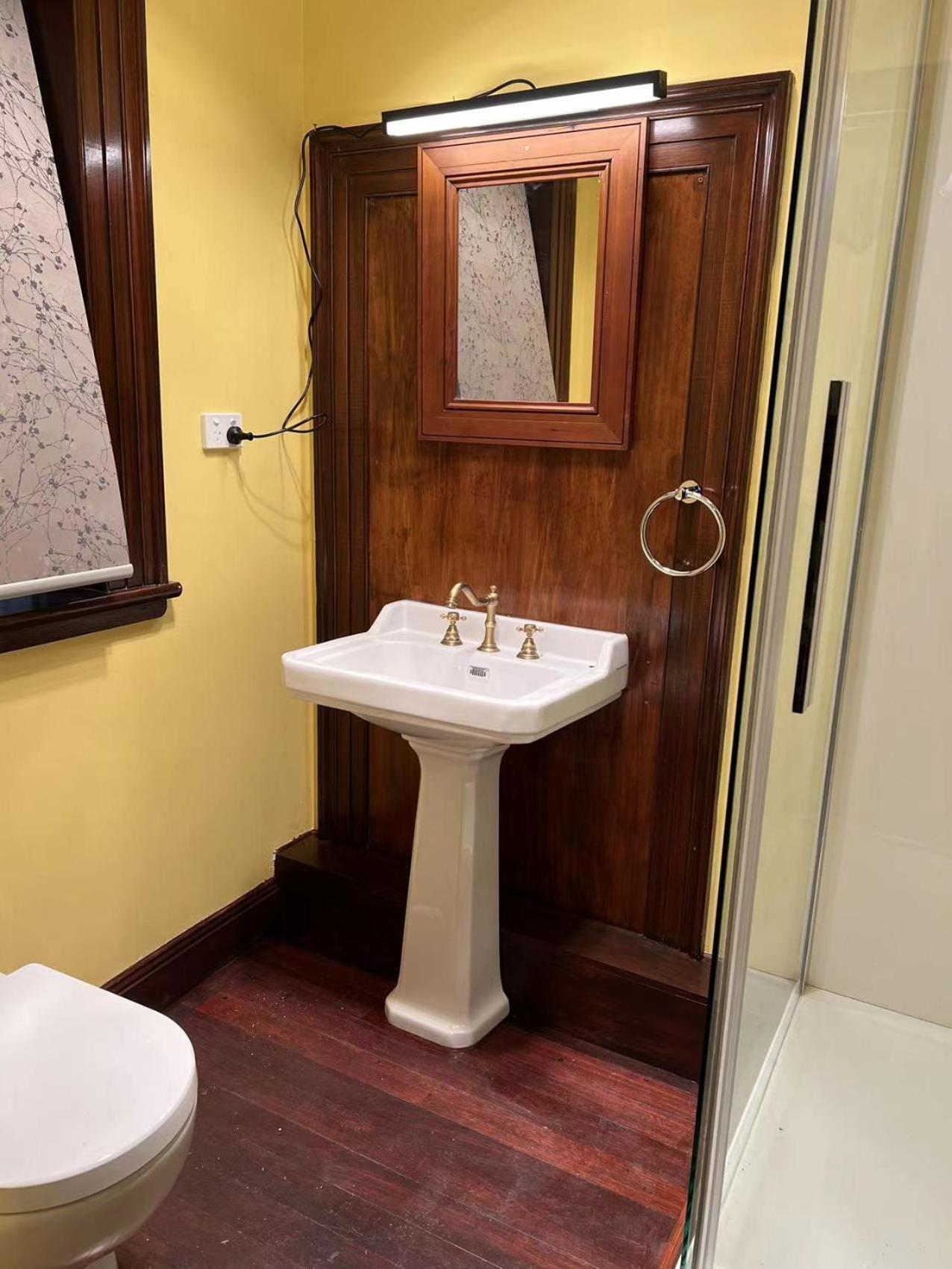 Junior Suite with Garden View - Photo 4