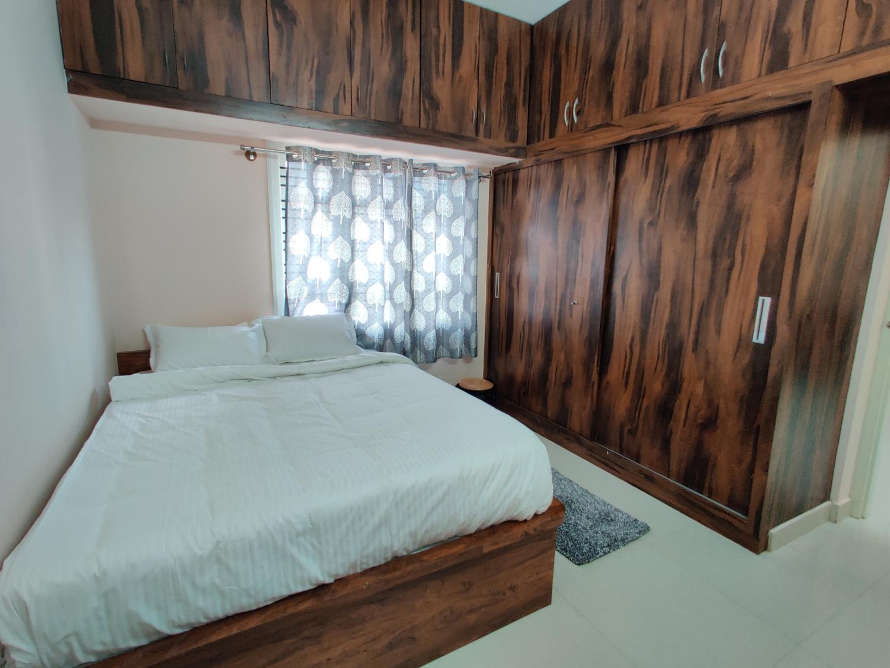 Two-Bedroom Apartment - Photo 8