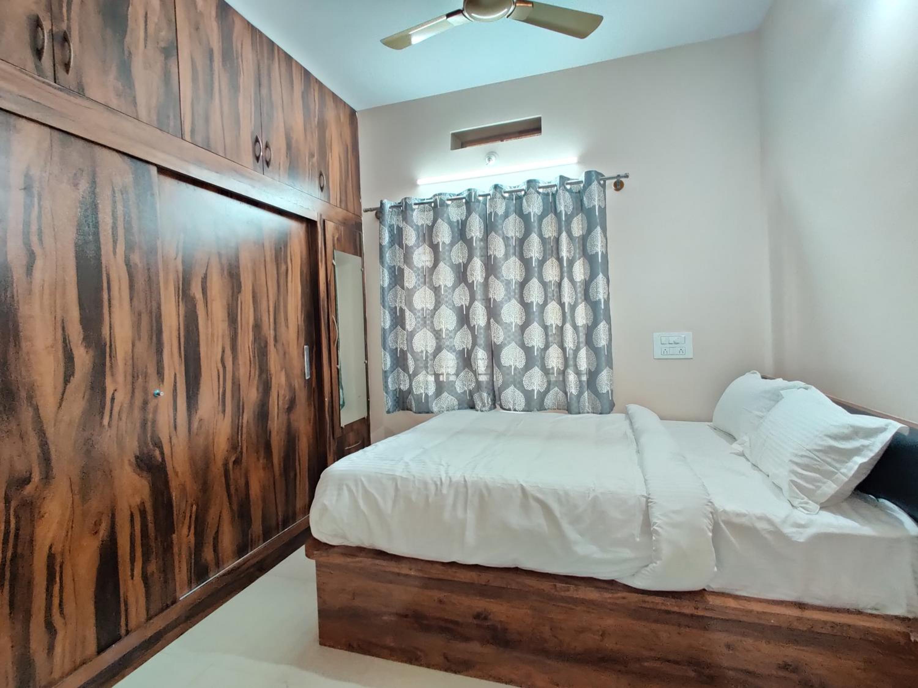 Two-Bedroom Apartment - Photo 7