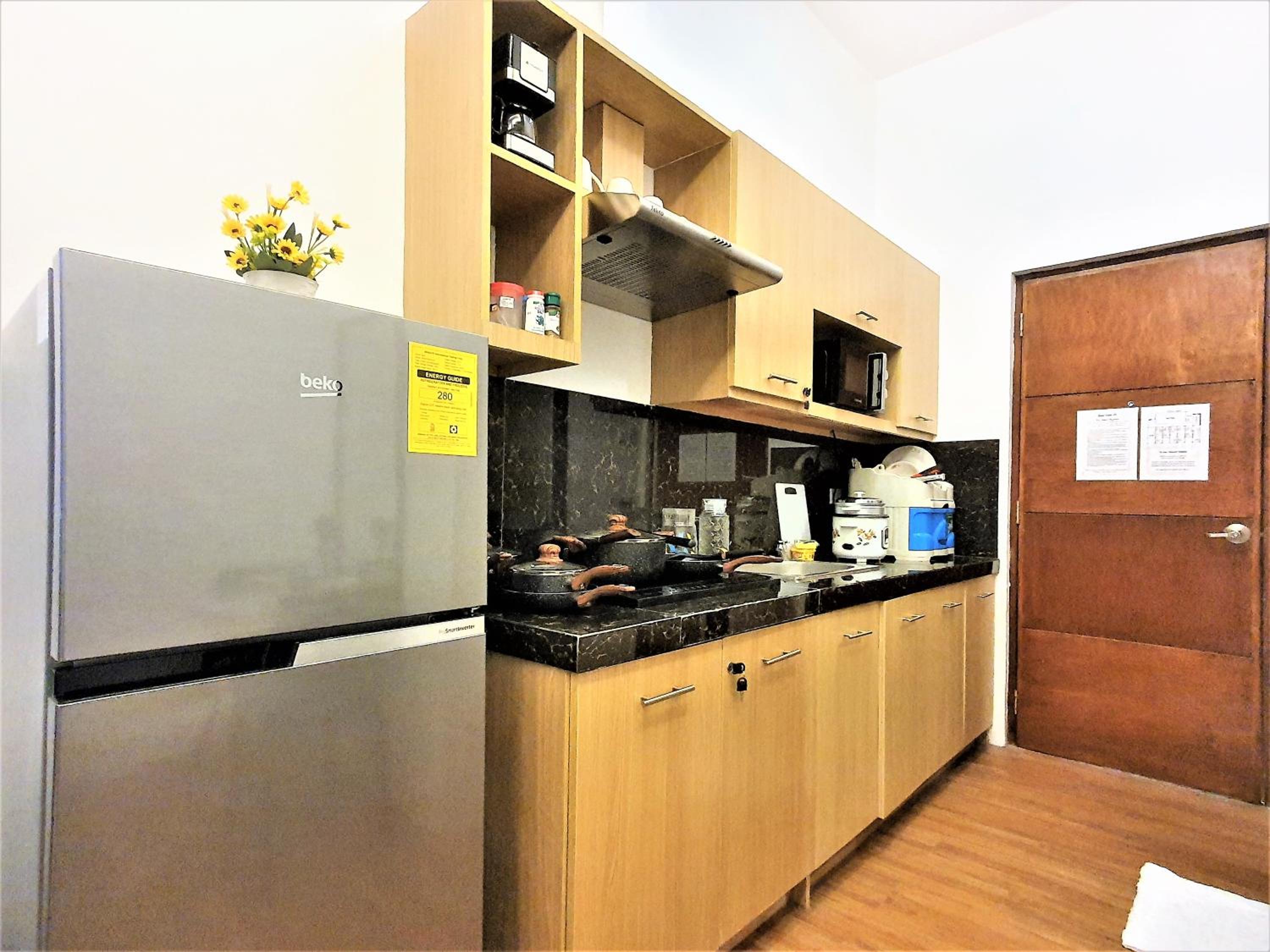 Standard Suite - Photo 3