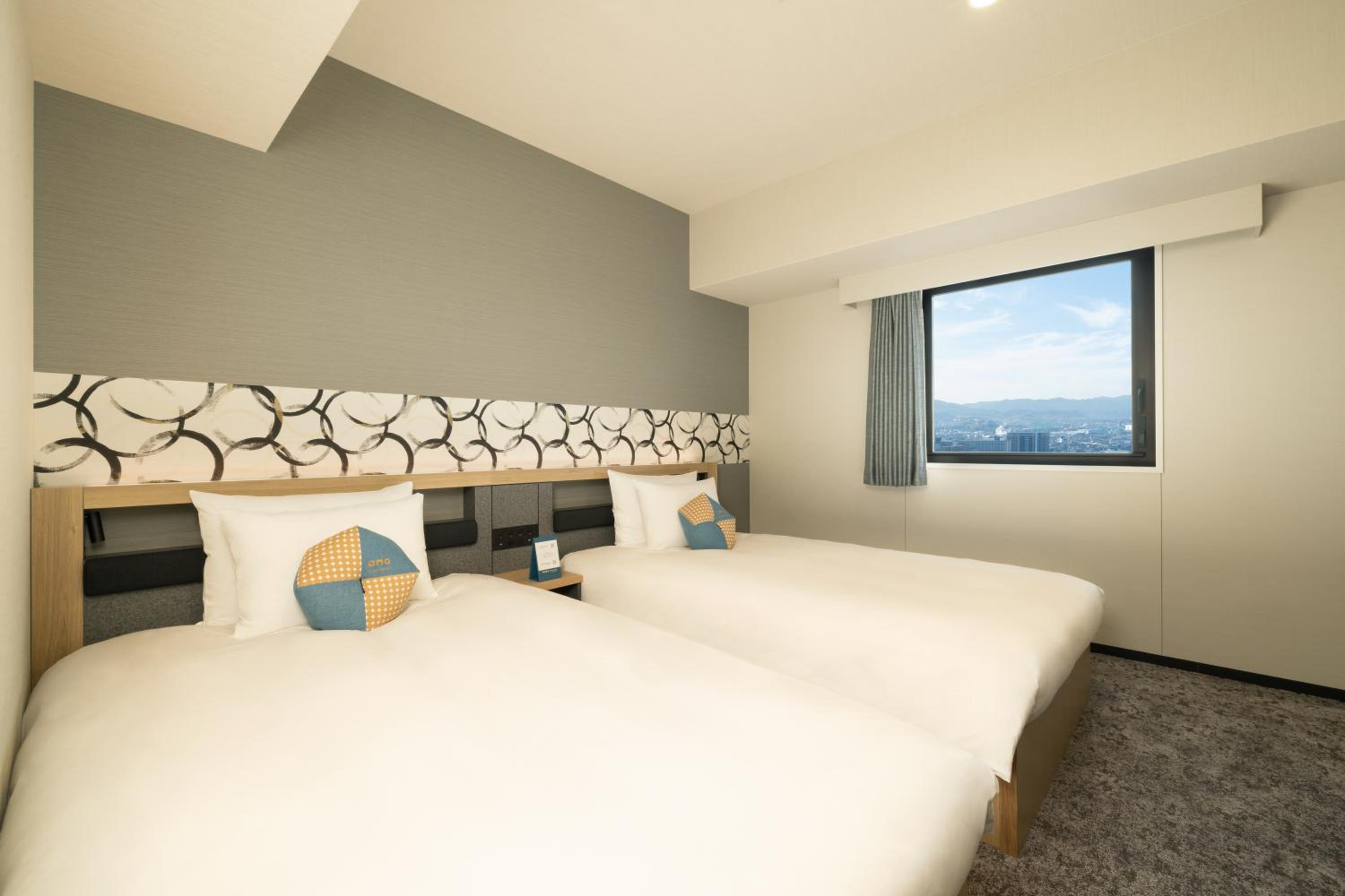 Twin Room with Shower - Photo 1