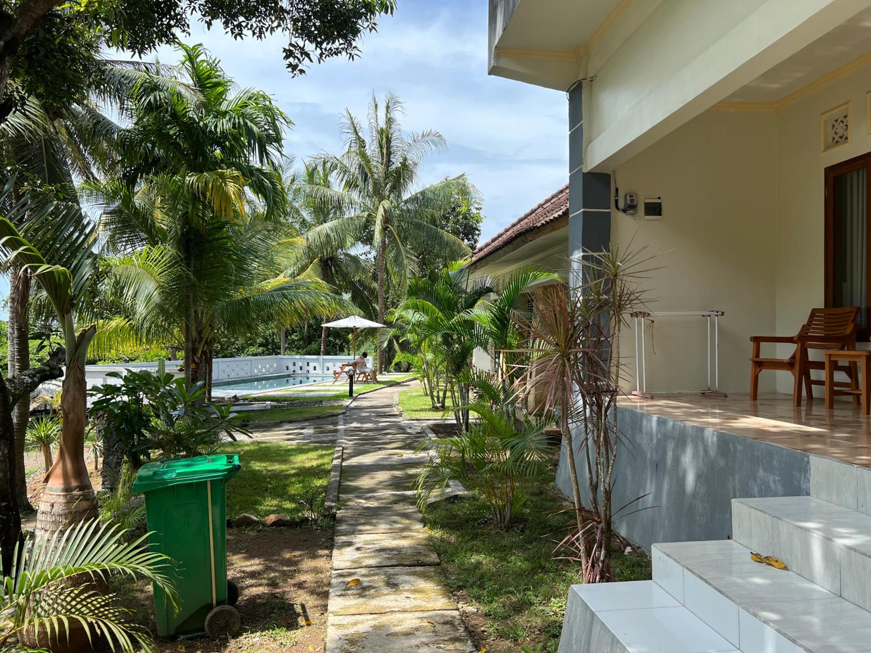 Double Room with Pool View photo 2