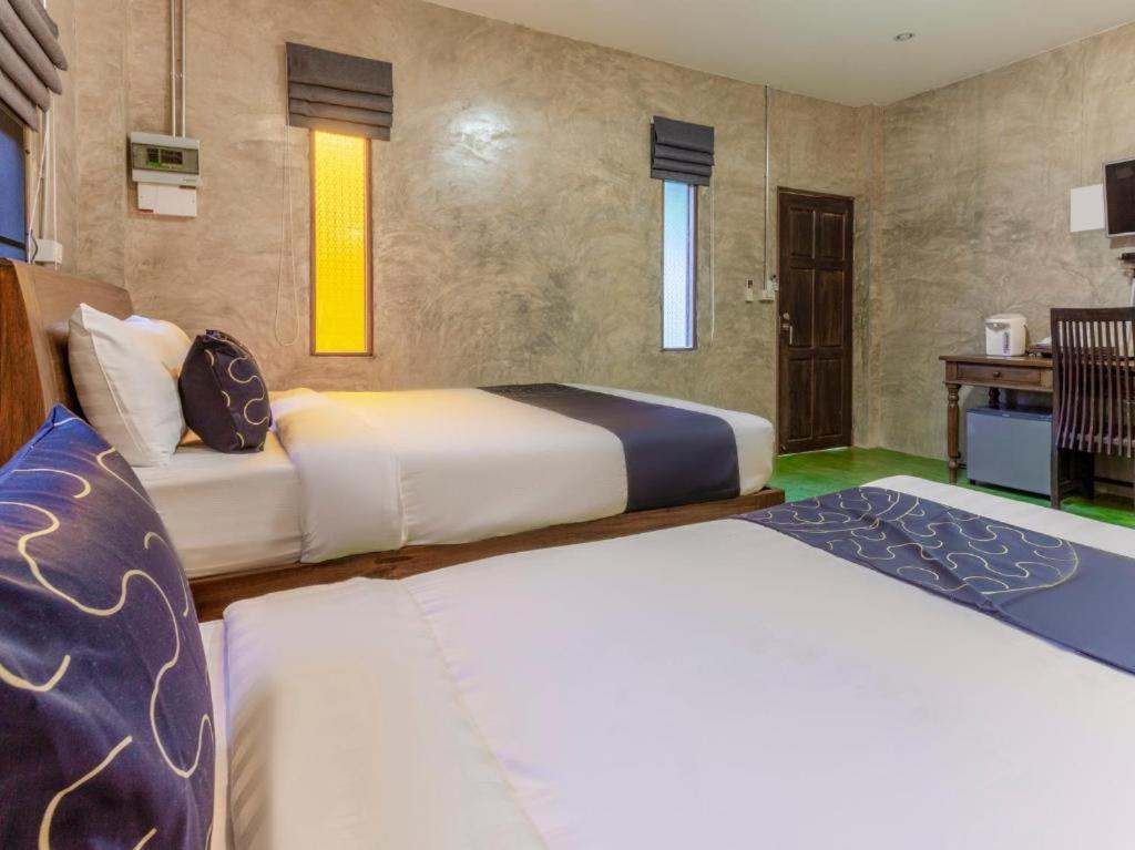 Triple Room with Mountain View
