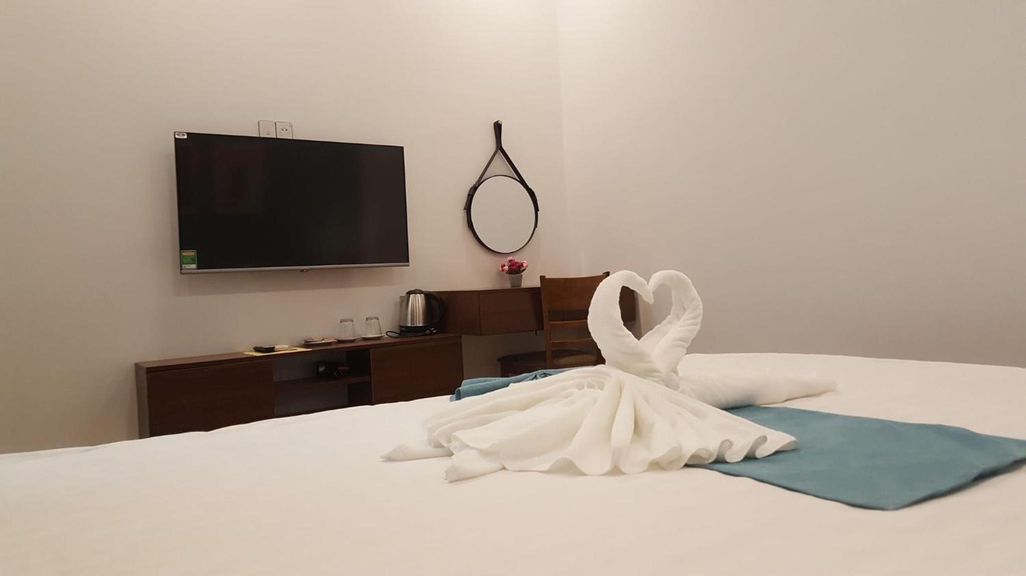 Double or Twin Room - Photo 15
