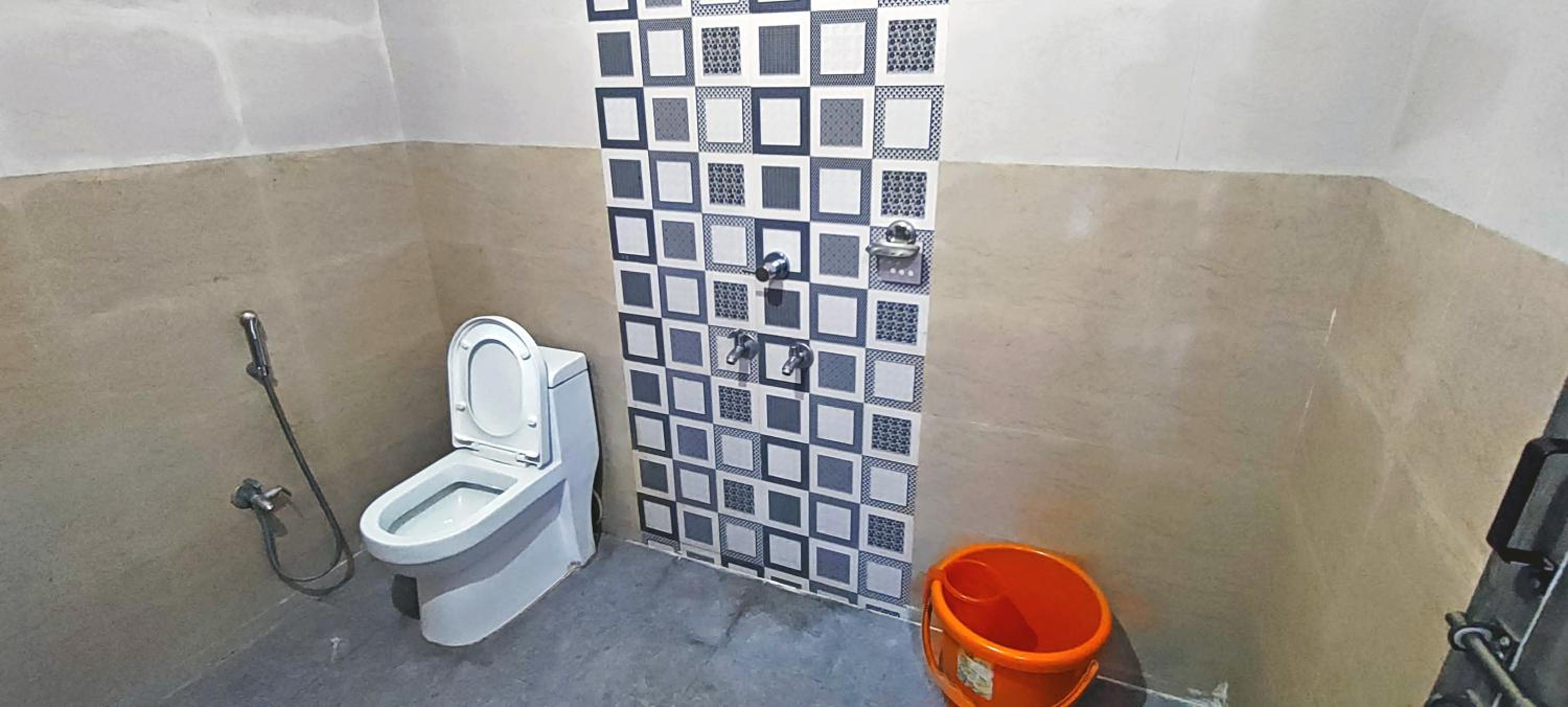 Standard Double Room With Fan - Photo 20