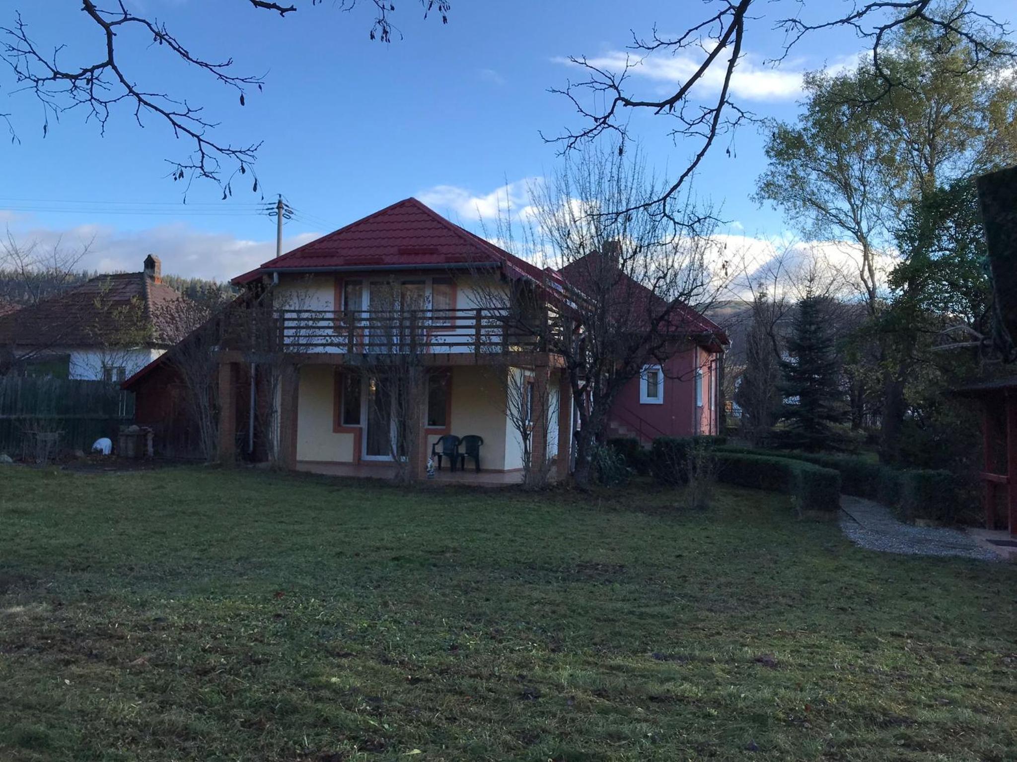 Two-Bedroom House photo 2