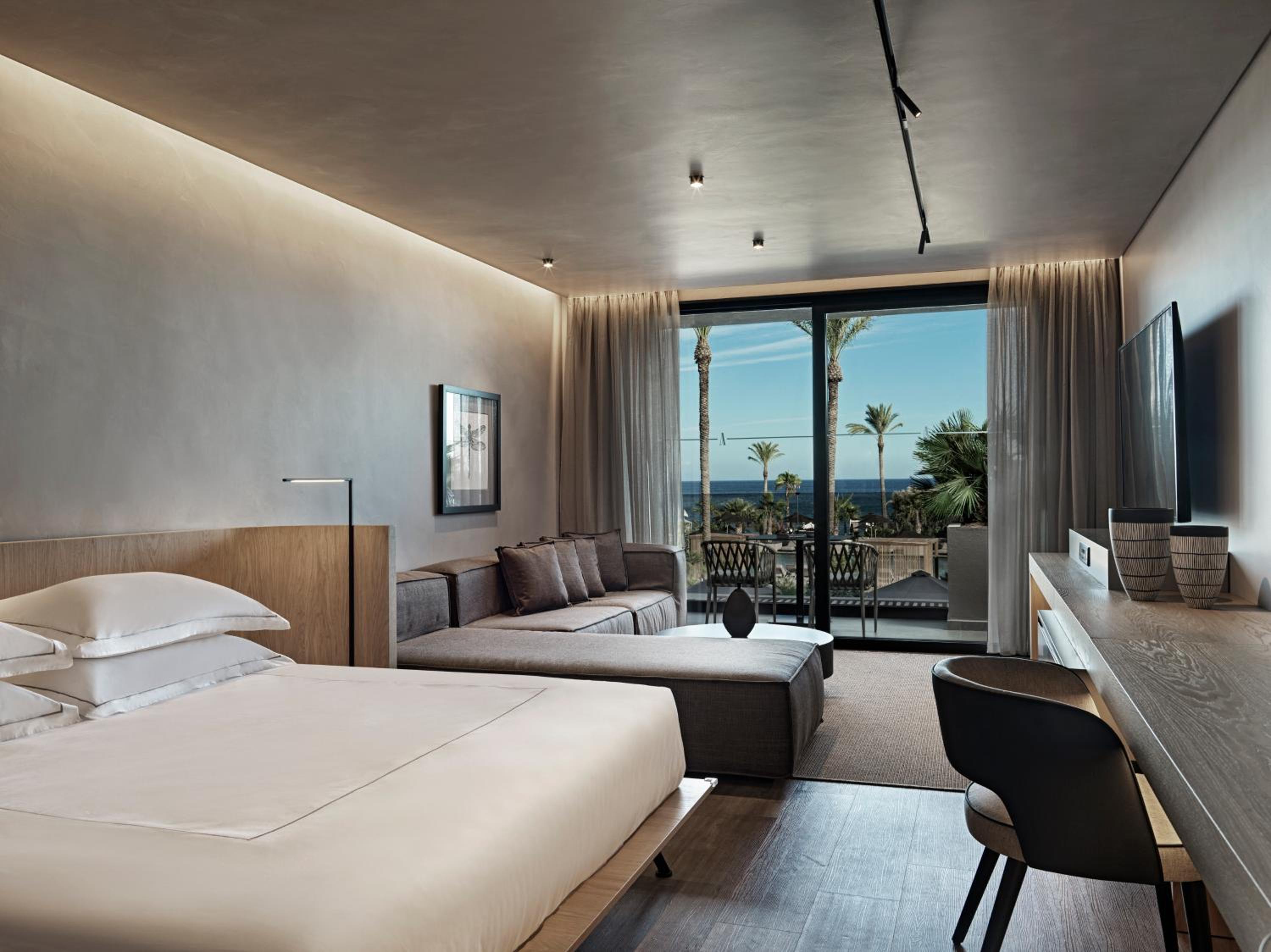 Open Plan Suite Sea View - Photo 1