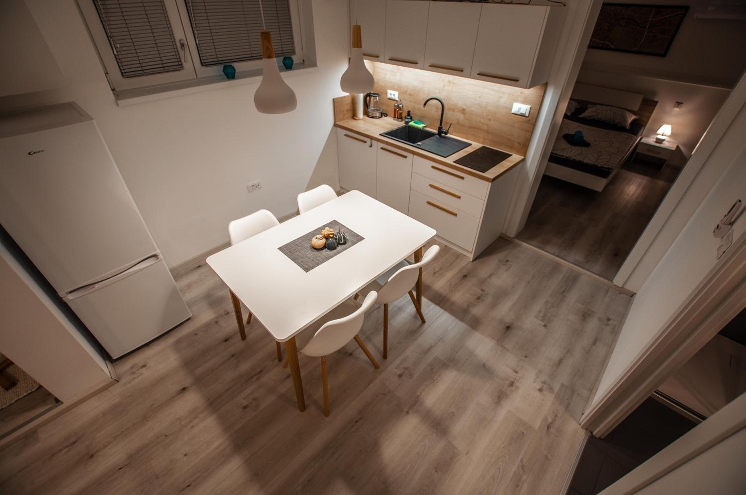 One-Bedroom Apartment - Photo 13