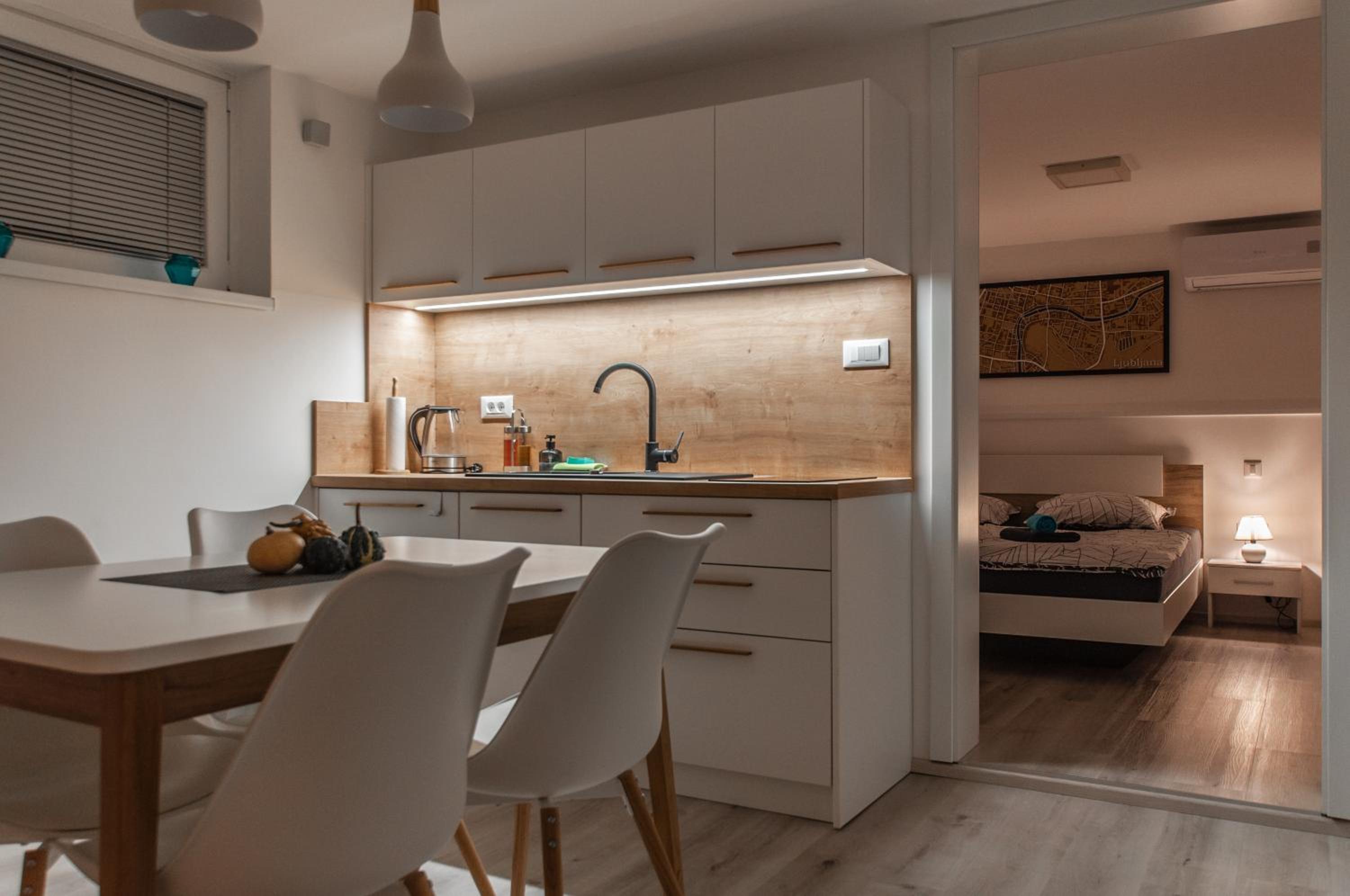 One-Bedroom Apartment - Photo 19