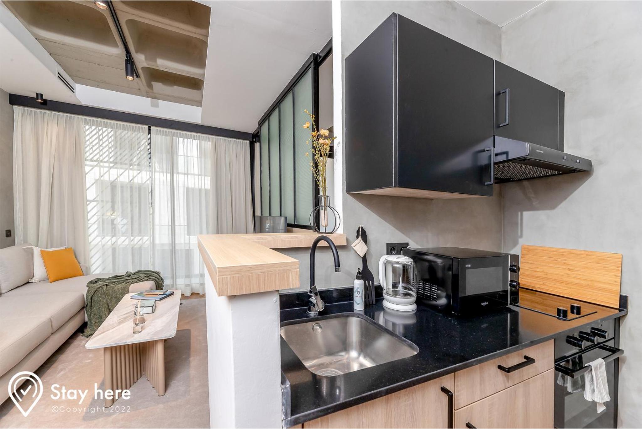 One-Bedroom Apartment - Photo 31