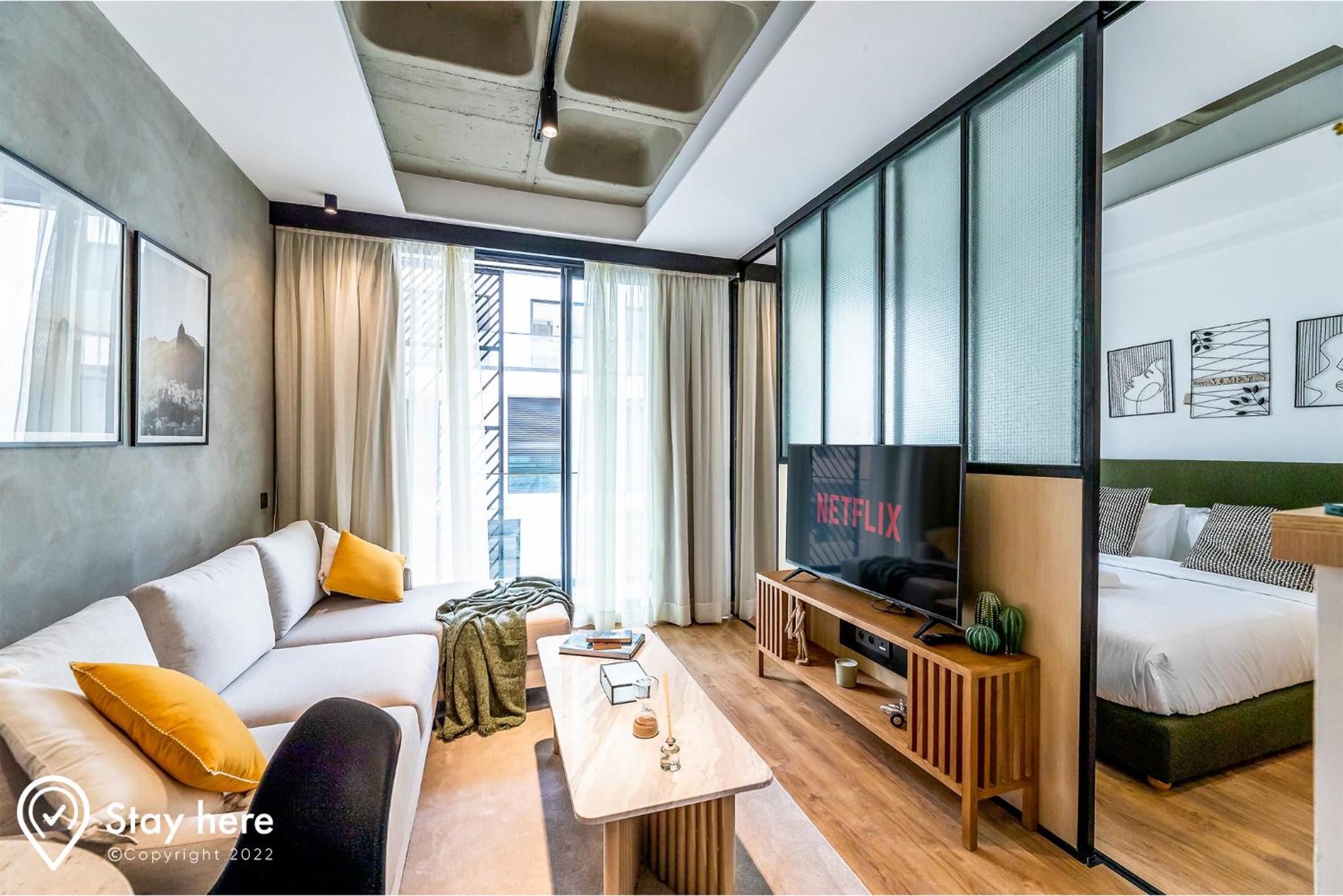 One-Bedroom Apartment - Photo 28