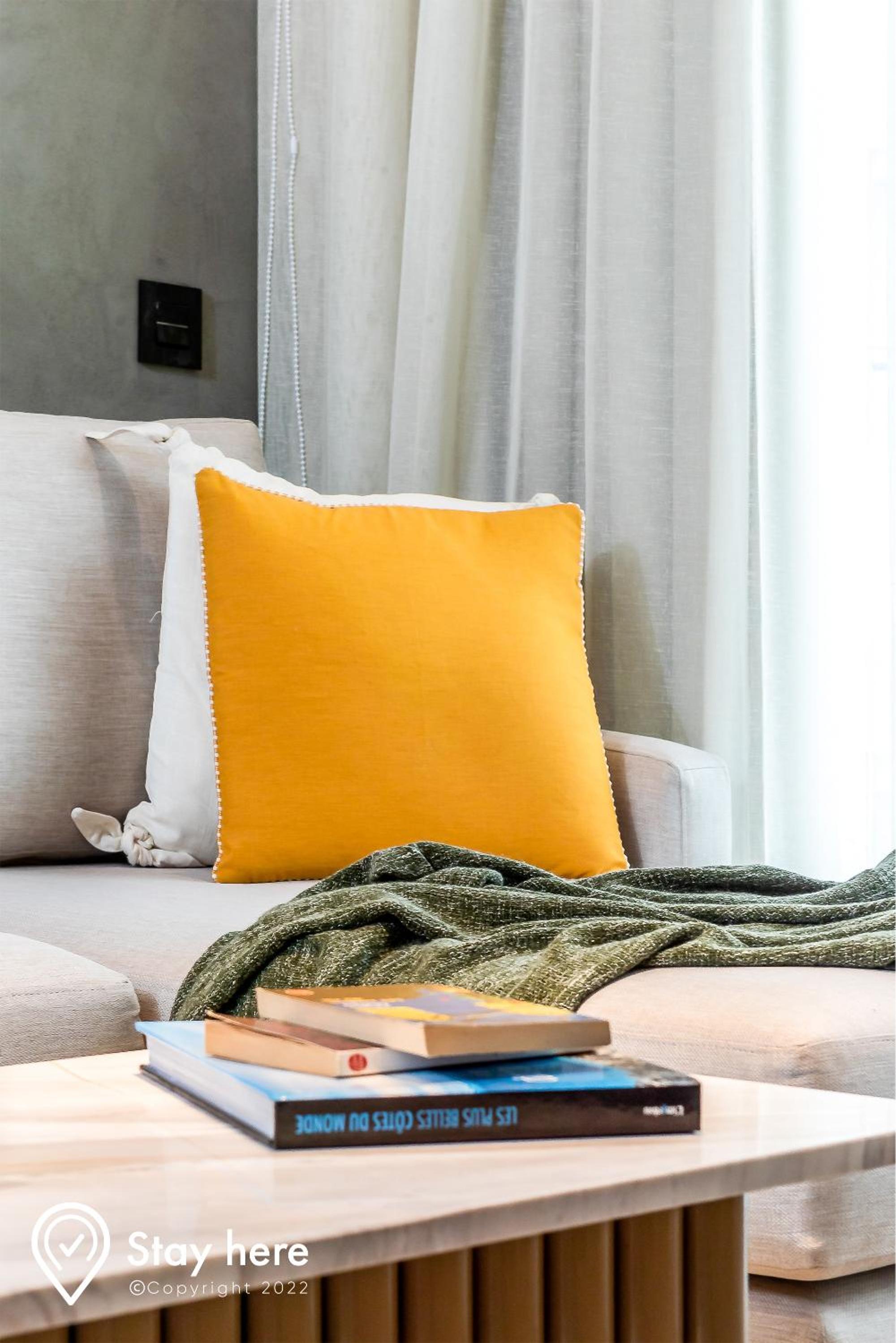 One-Bedroom Apartment - Photo 8