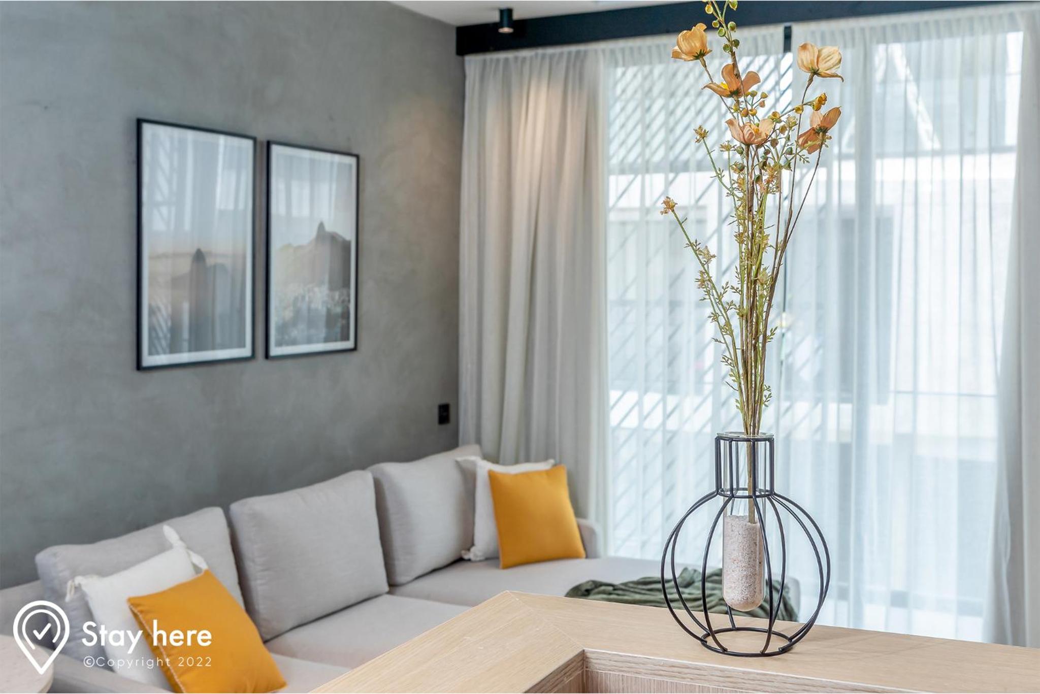 One-Bedroom Apartment - Photo 19