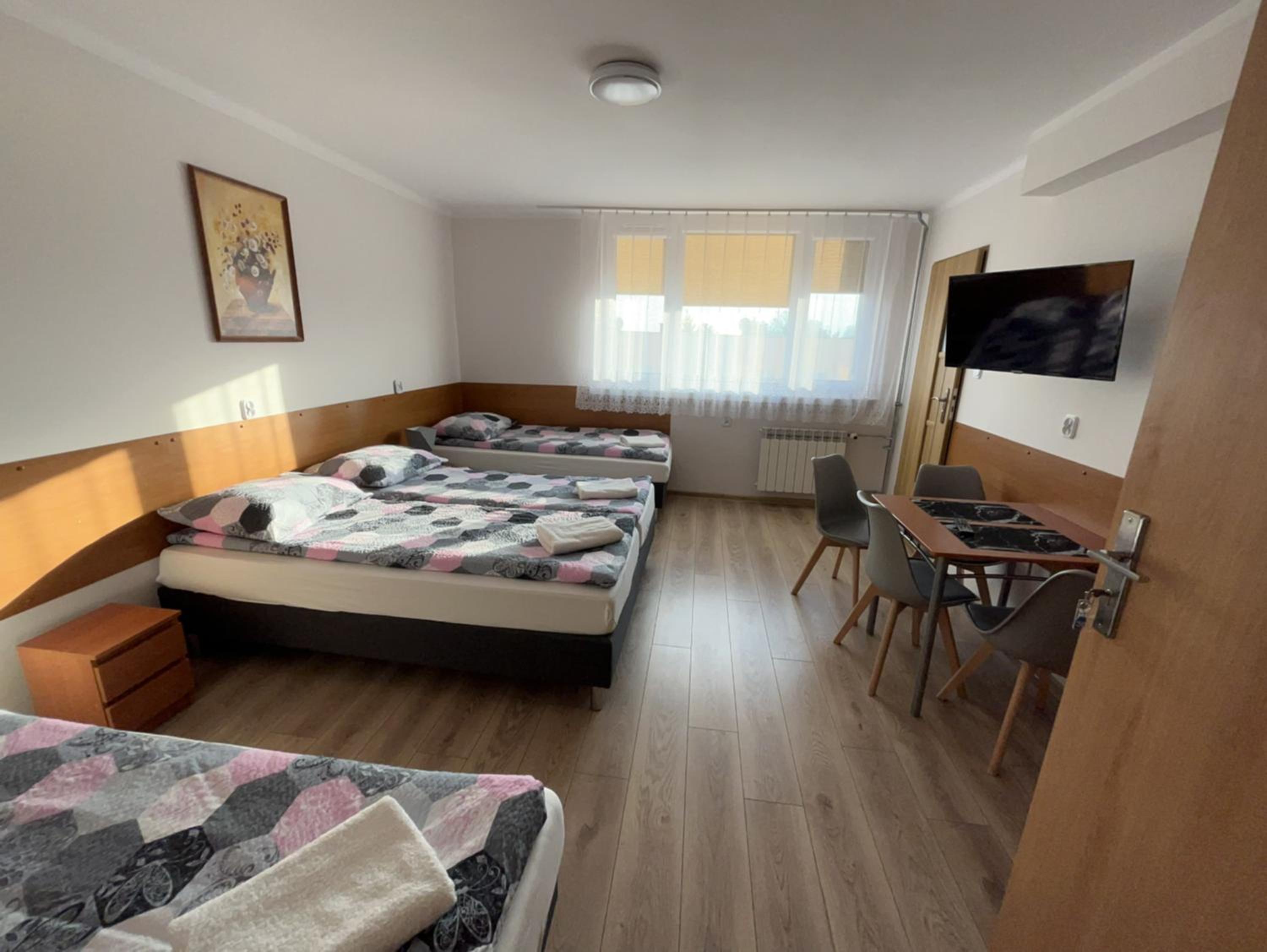 Classic Quadruple Room photo 3