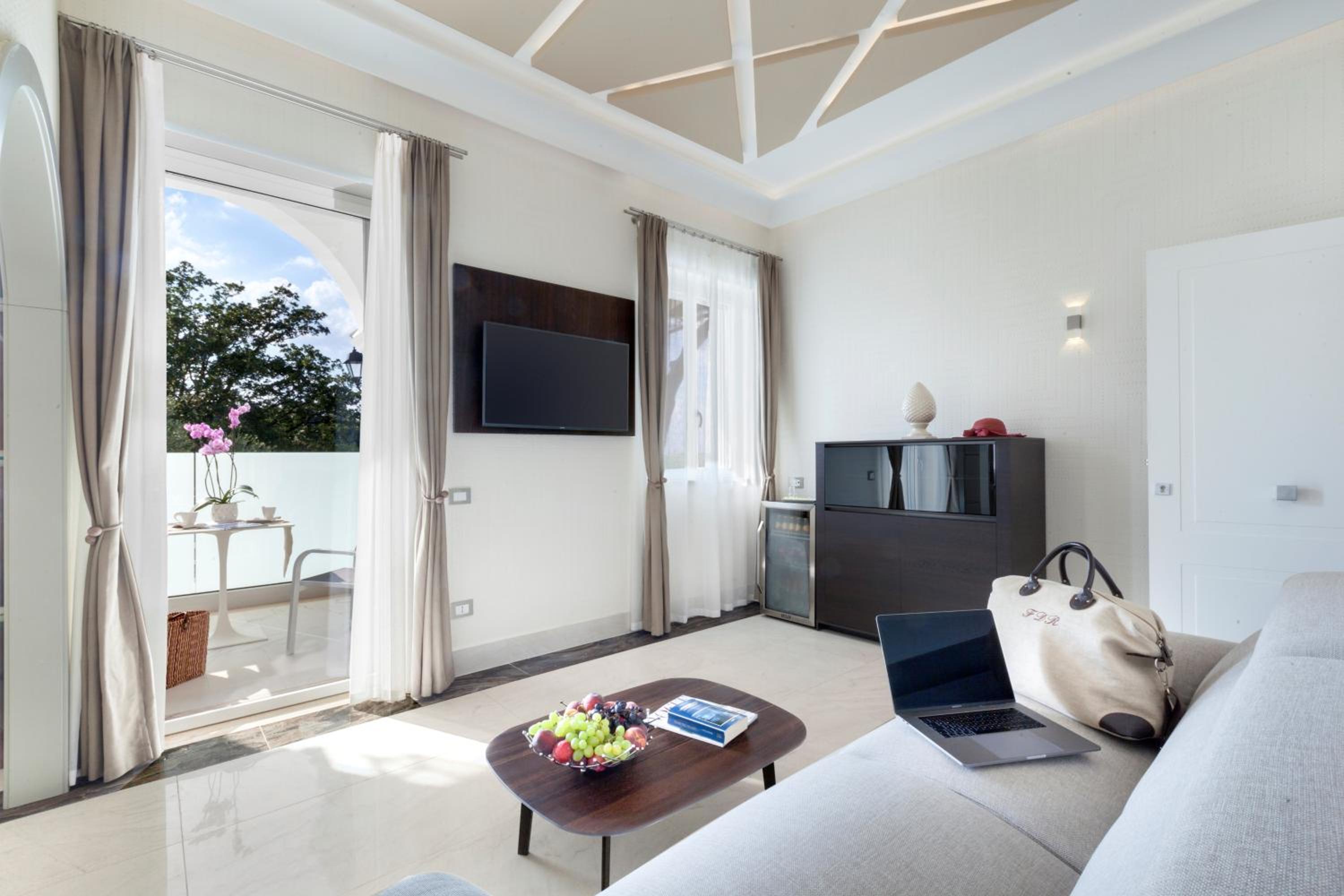 Deluxe Villa