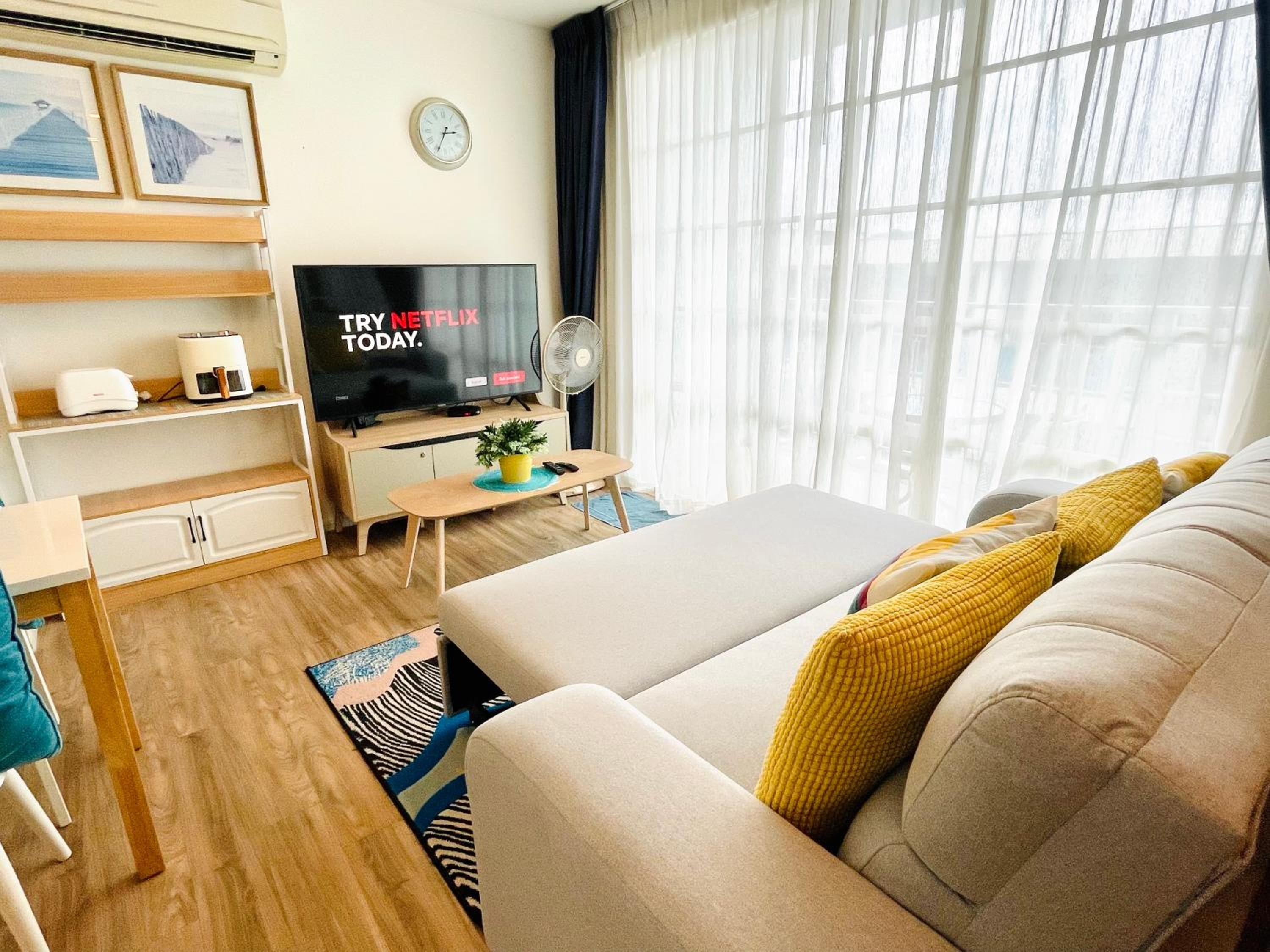 Apartment - Photo 19