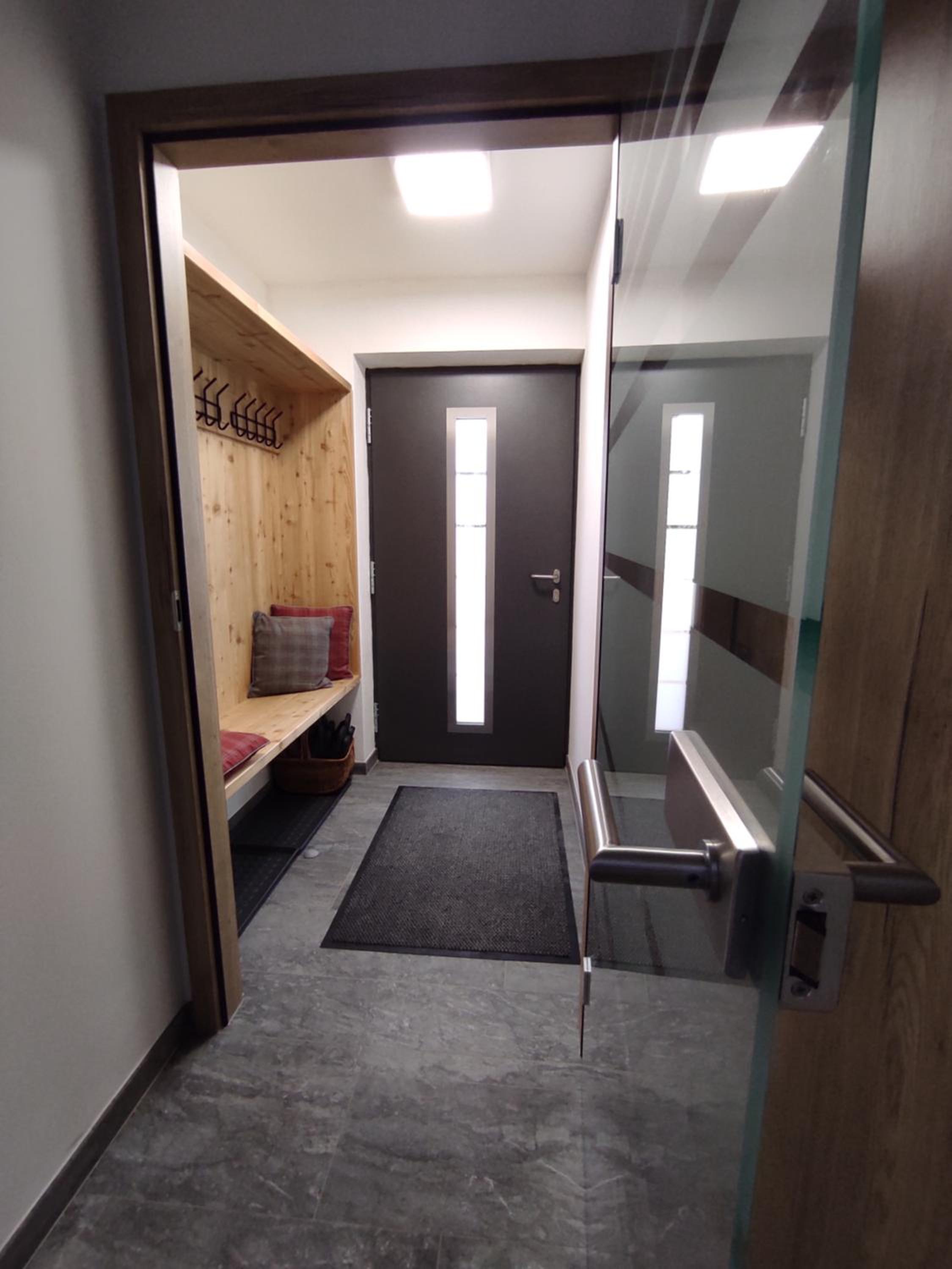Three-Bedroom Apartment photo 1