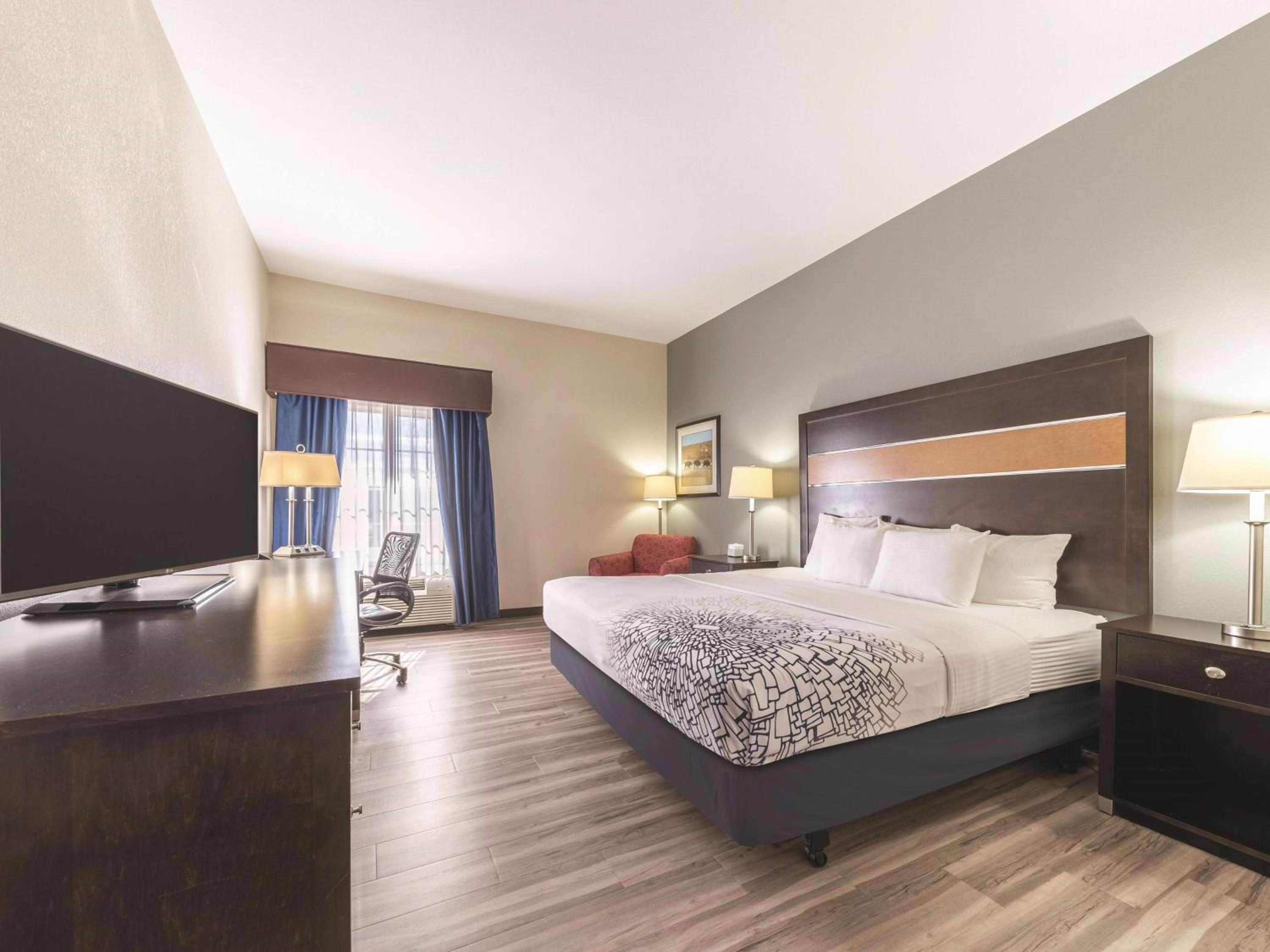 King Room - Mobility Access - Photo 1