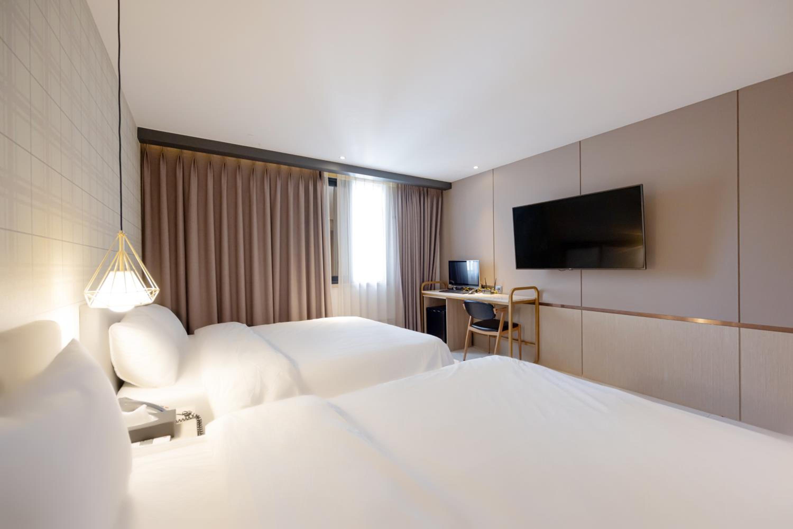 Premier Suite