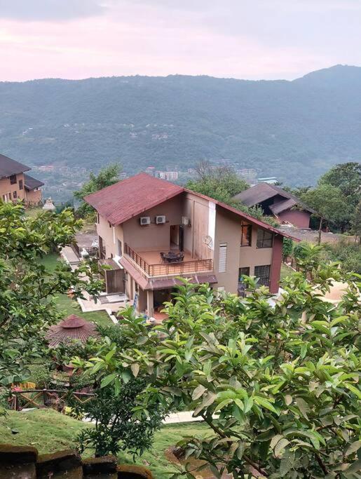 Villa photo 2