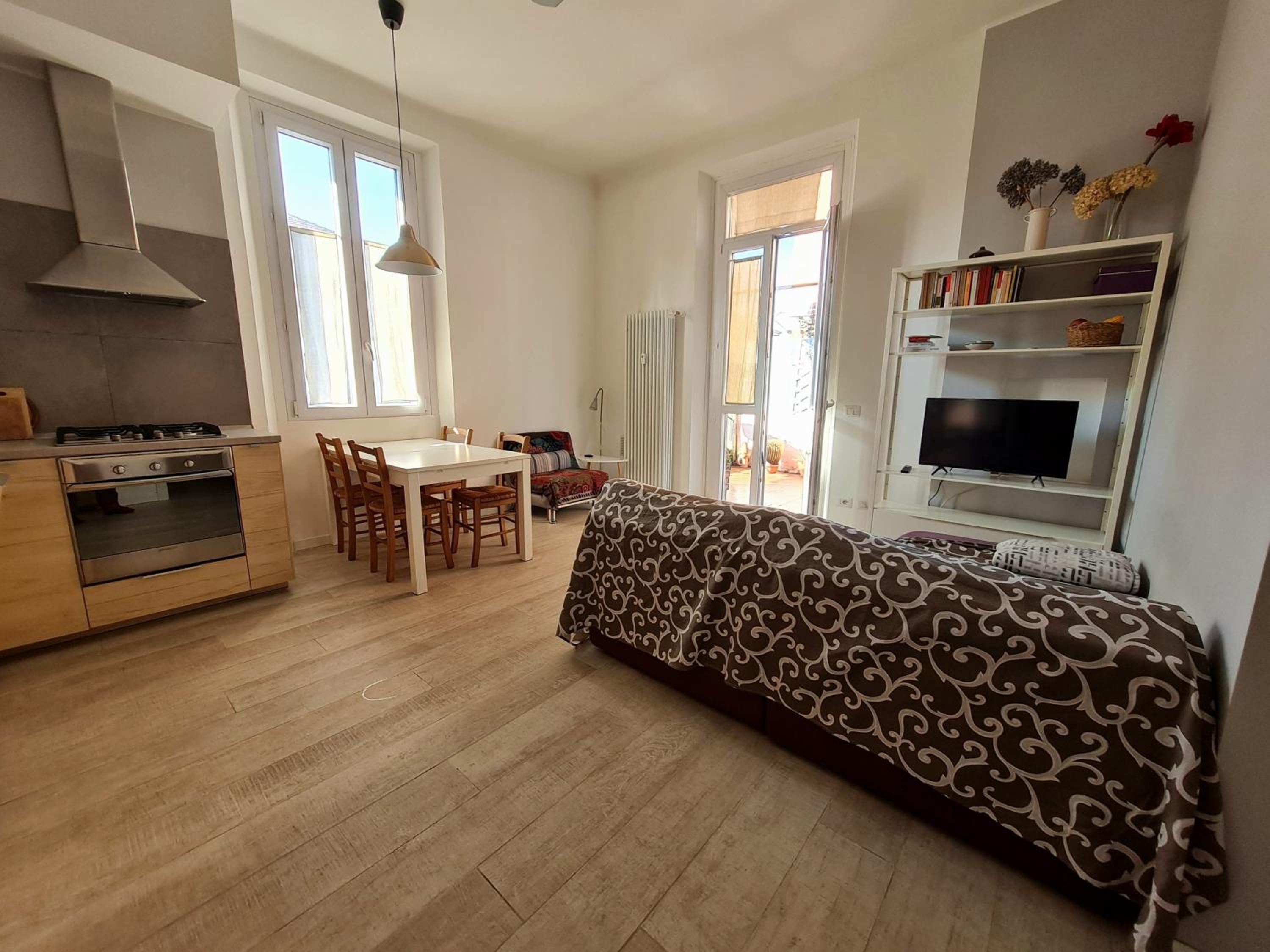 One-Bedroom Apartment