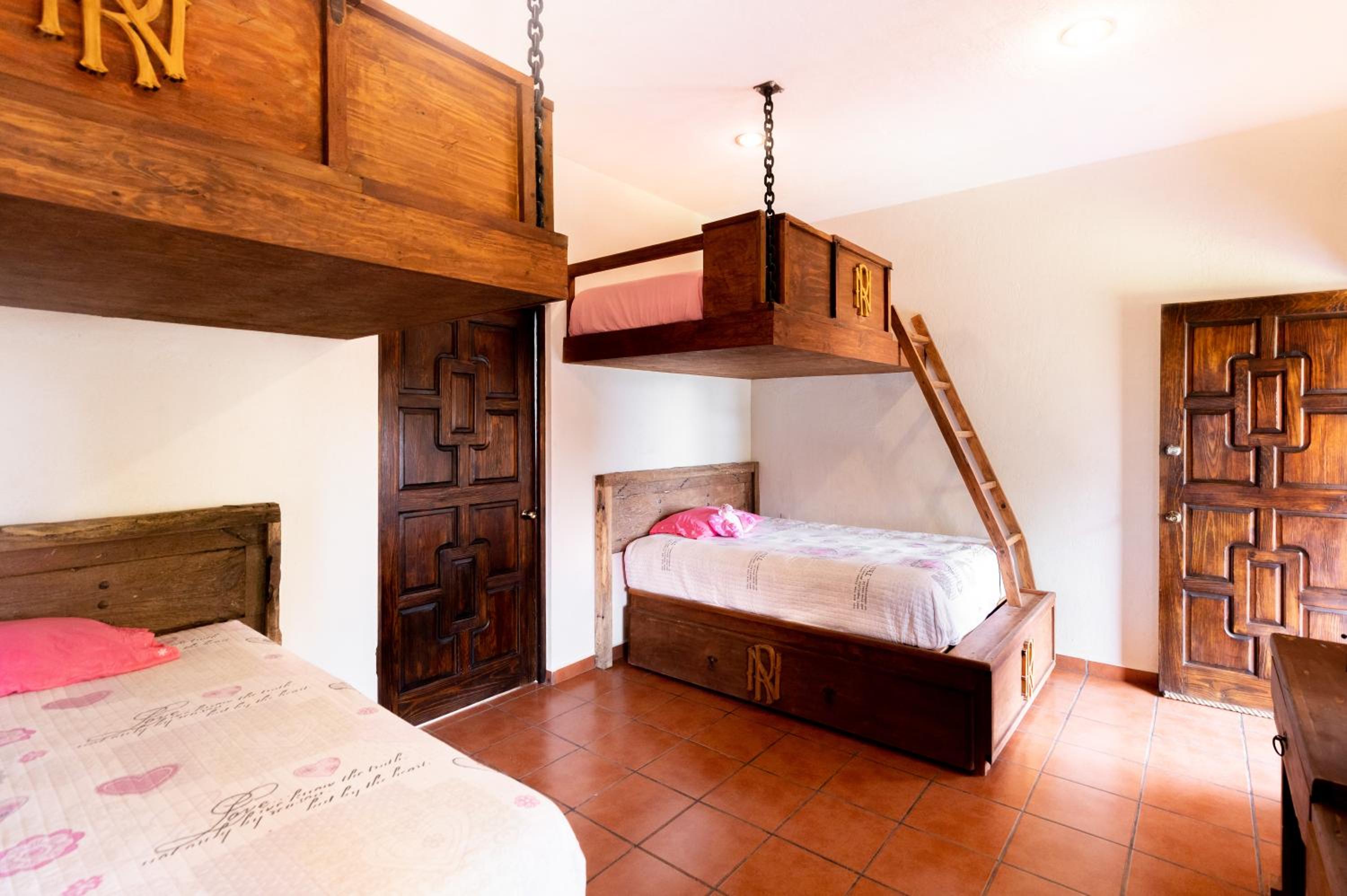 Family Double Room photo 3