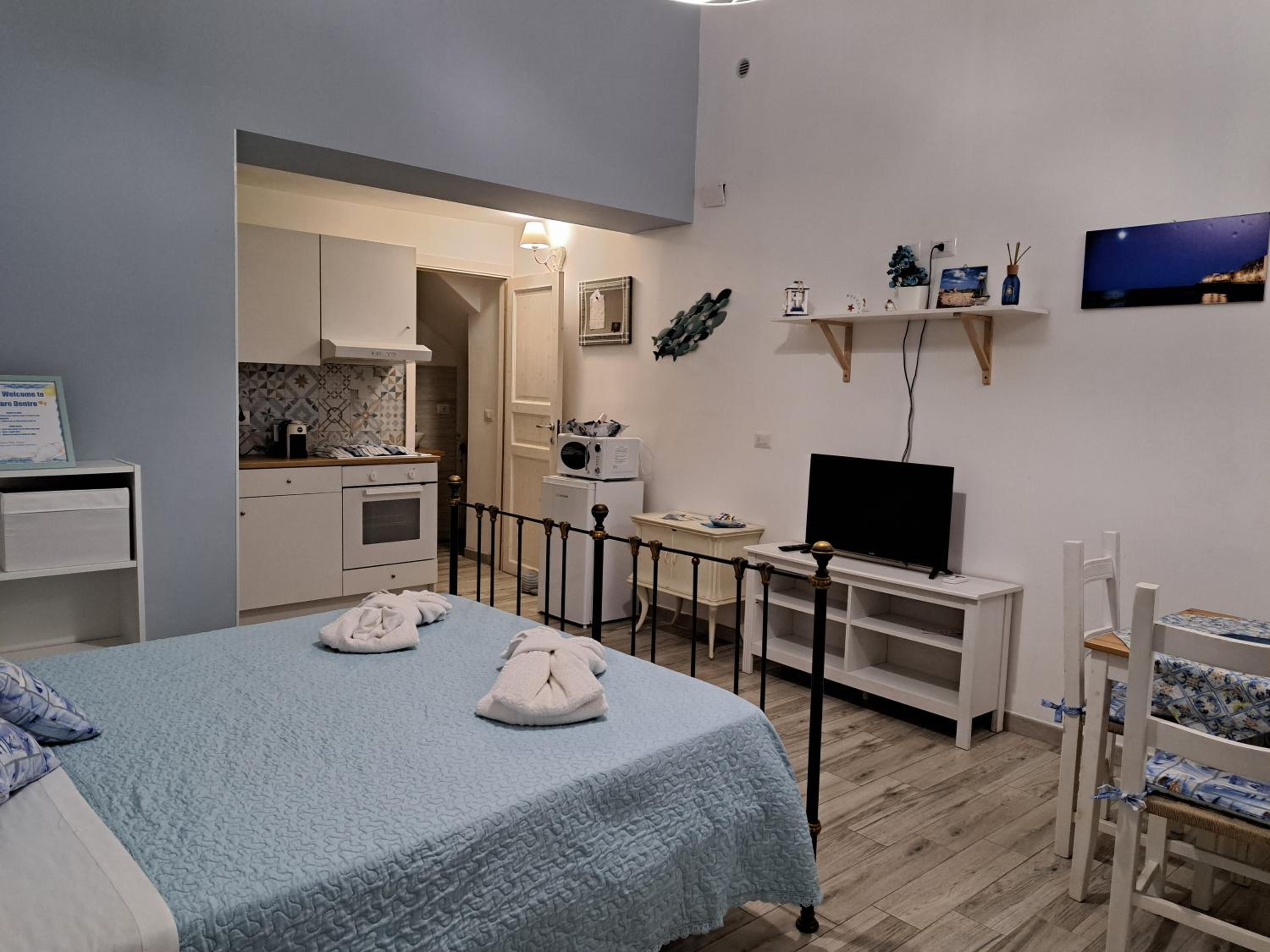One-Bedroom House
