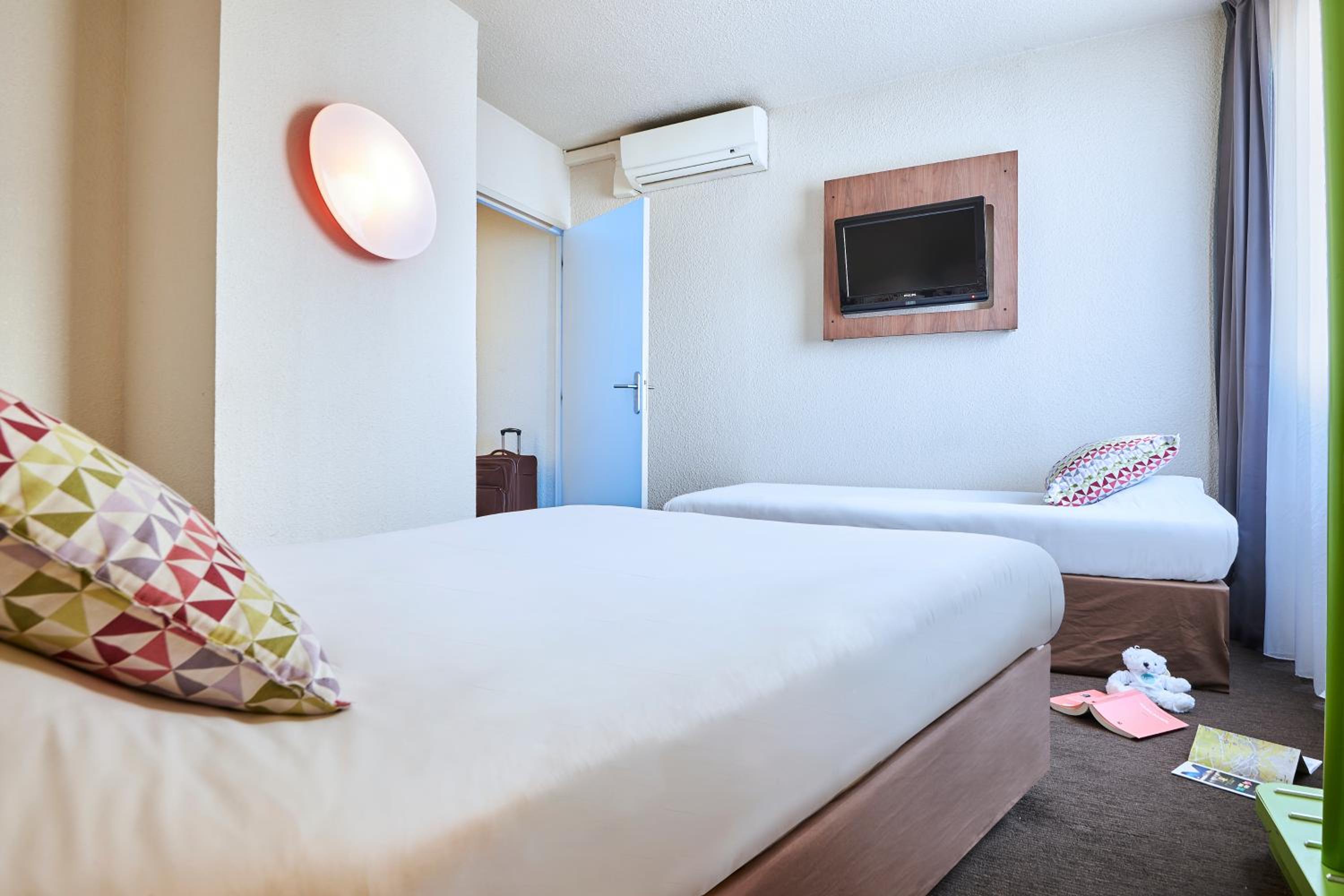 Standard Triple Room photo 3