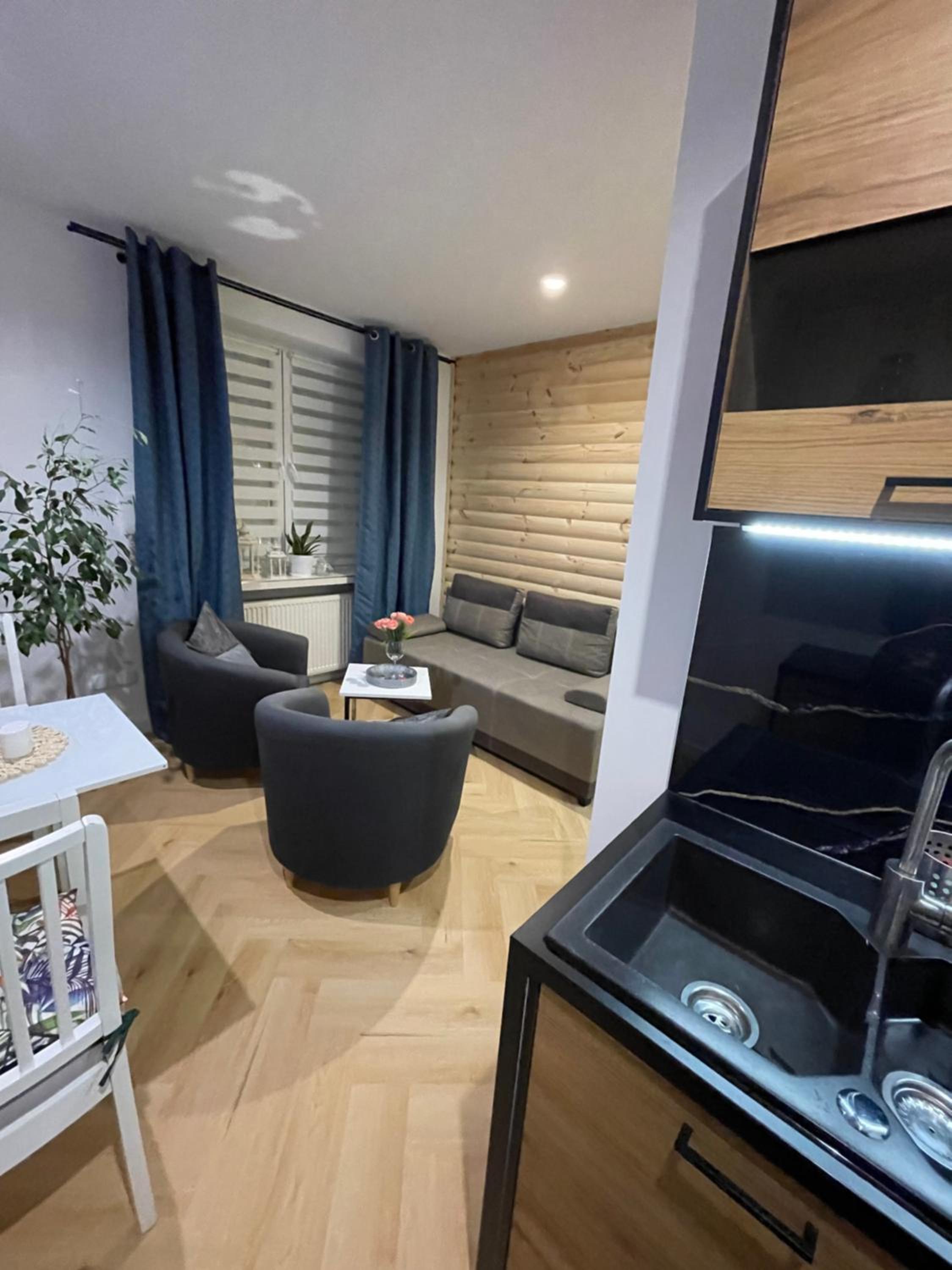 Apartment - Photo 24