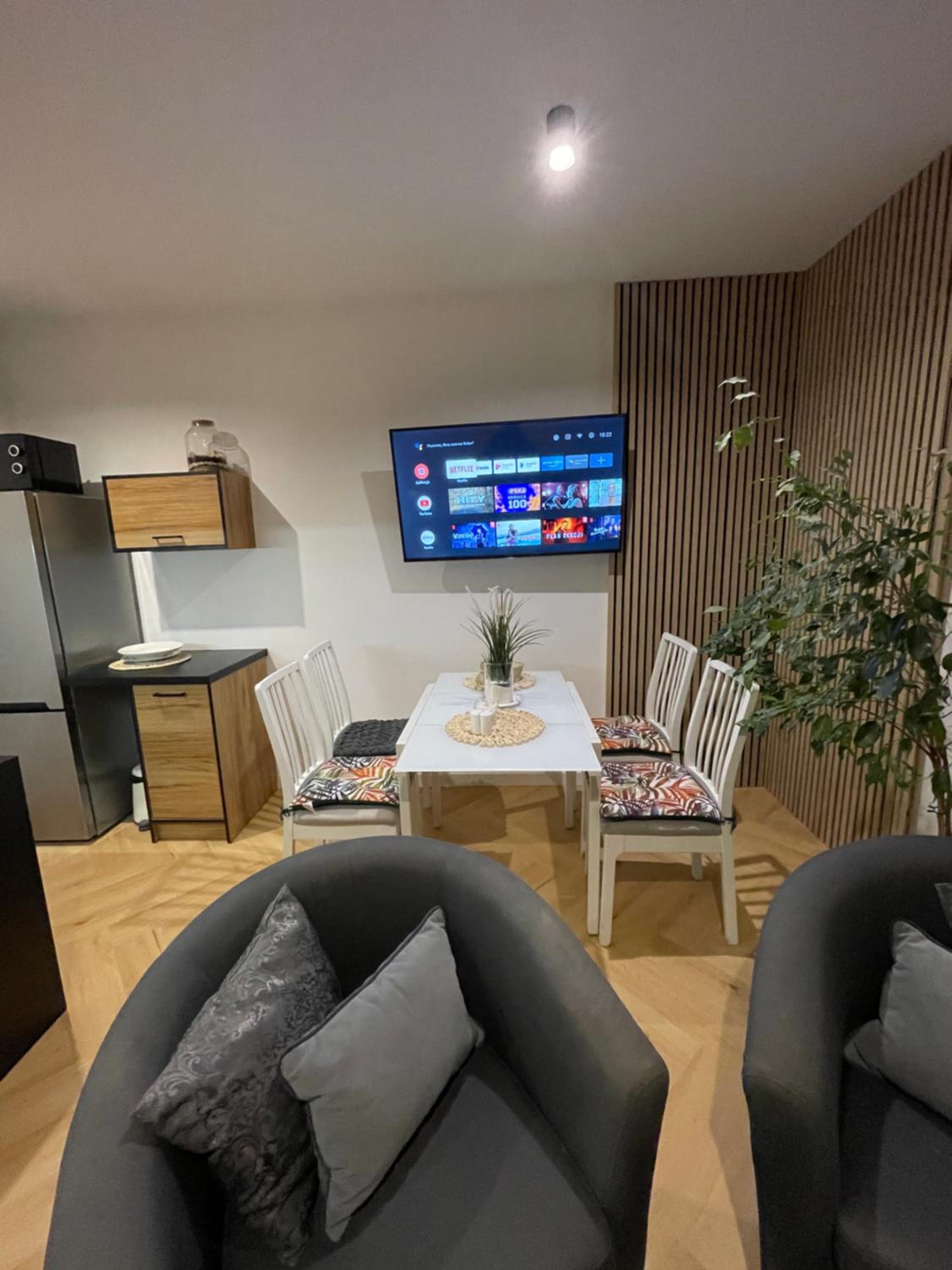 Apartment - Photo 26