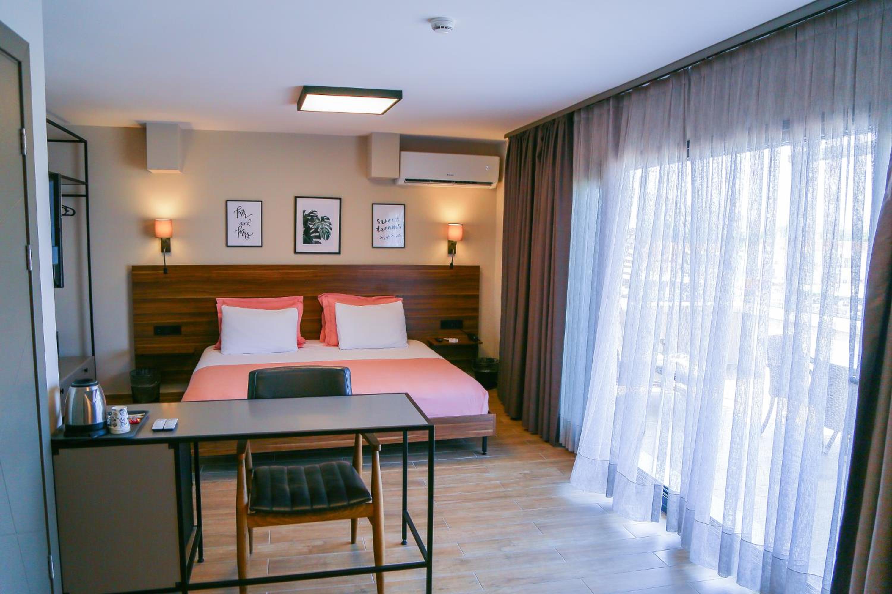 Suite photo 1