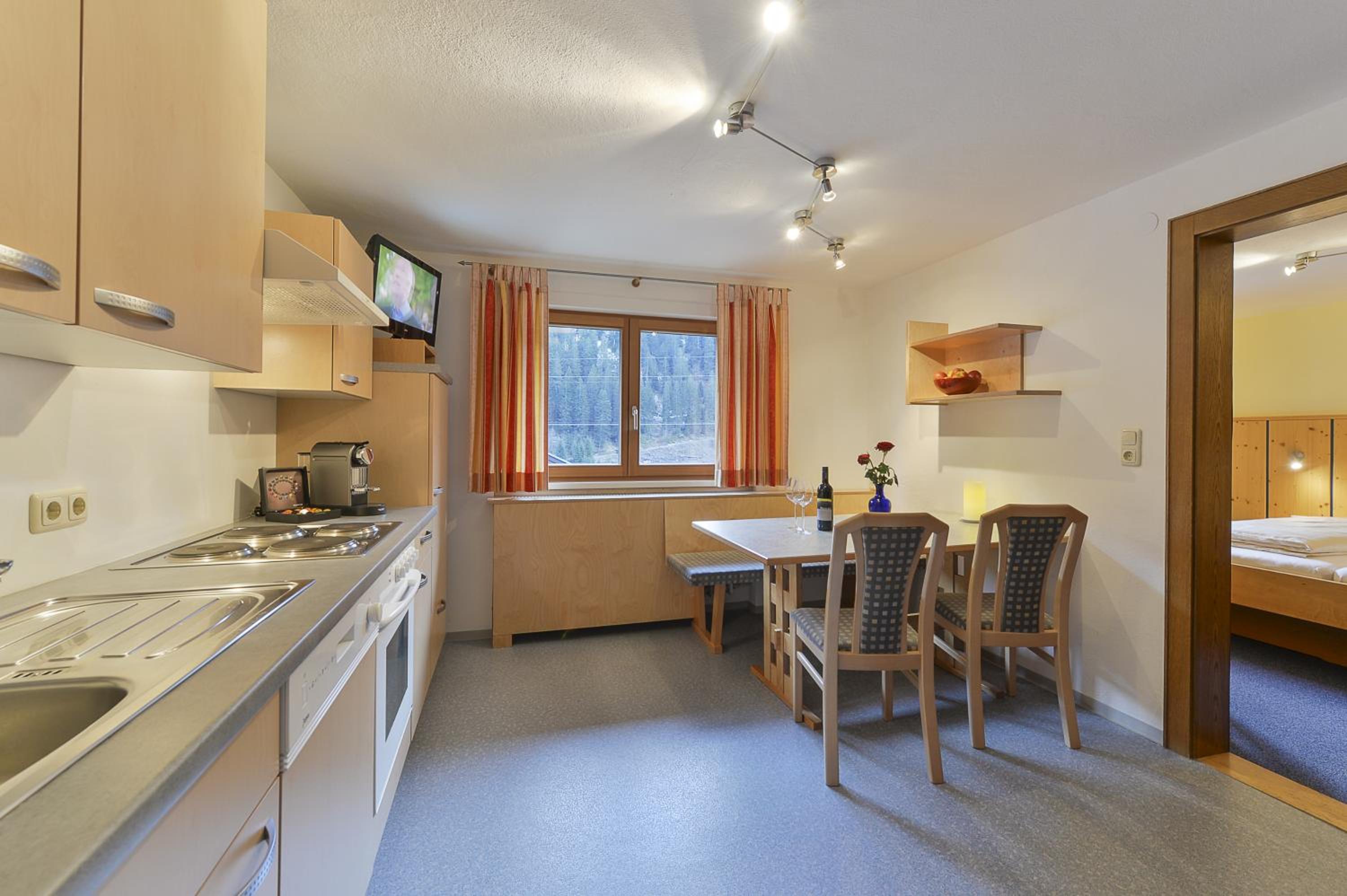 Apartment TOP 4 photo 2