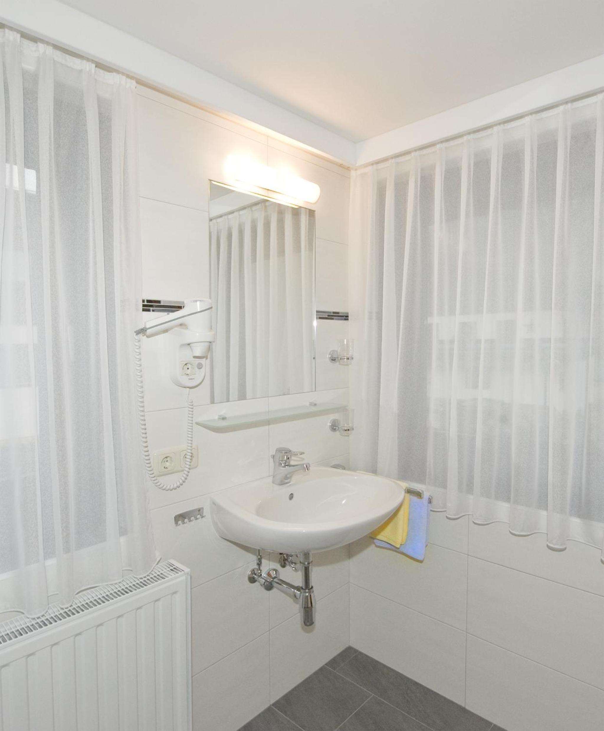Triple Room with Balcony photo 3