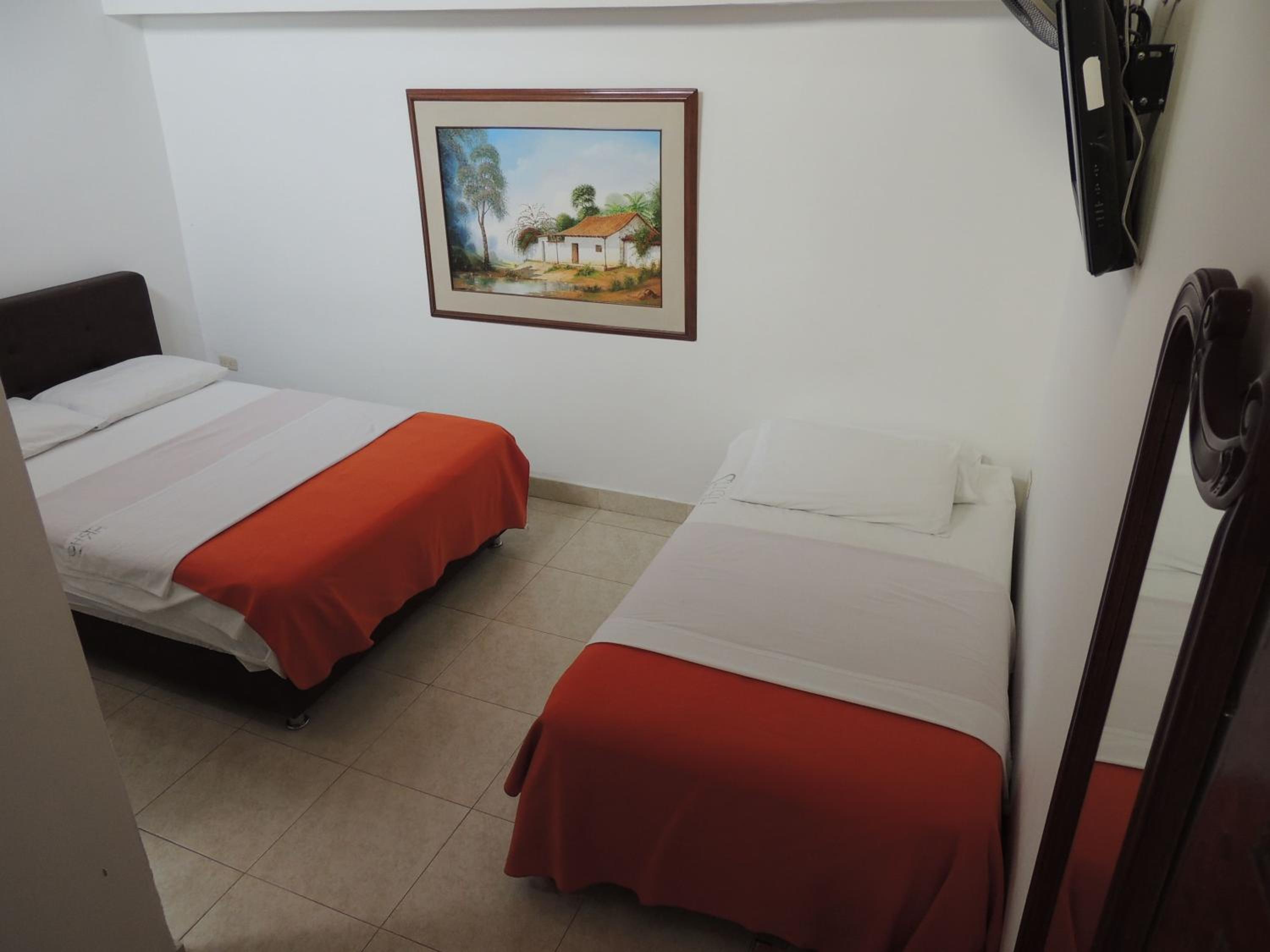 Basic Triple Room