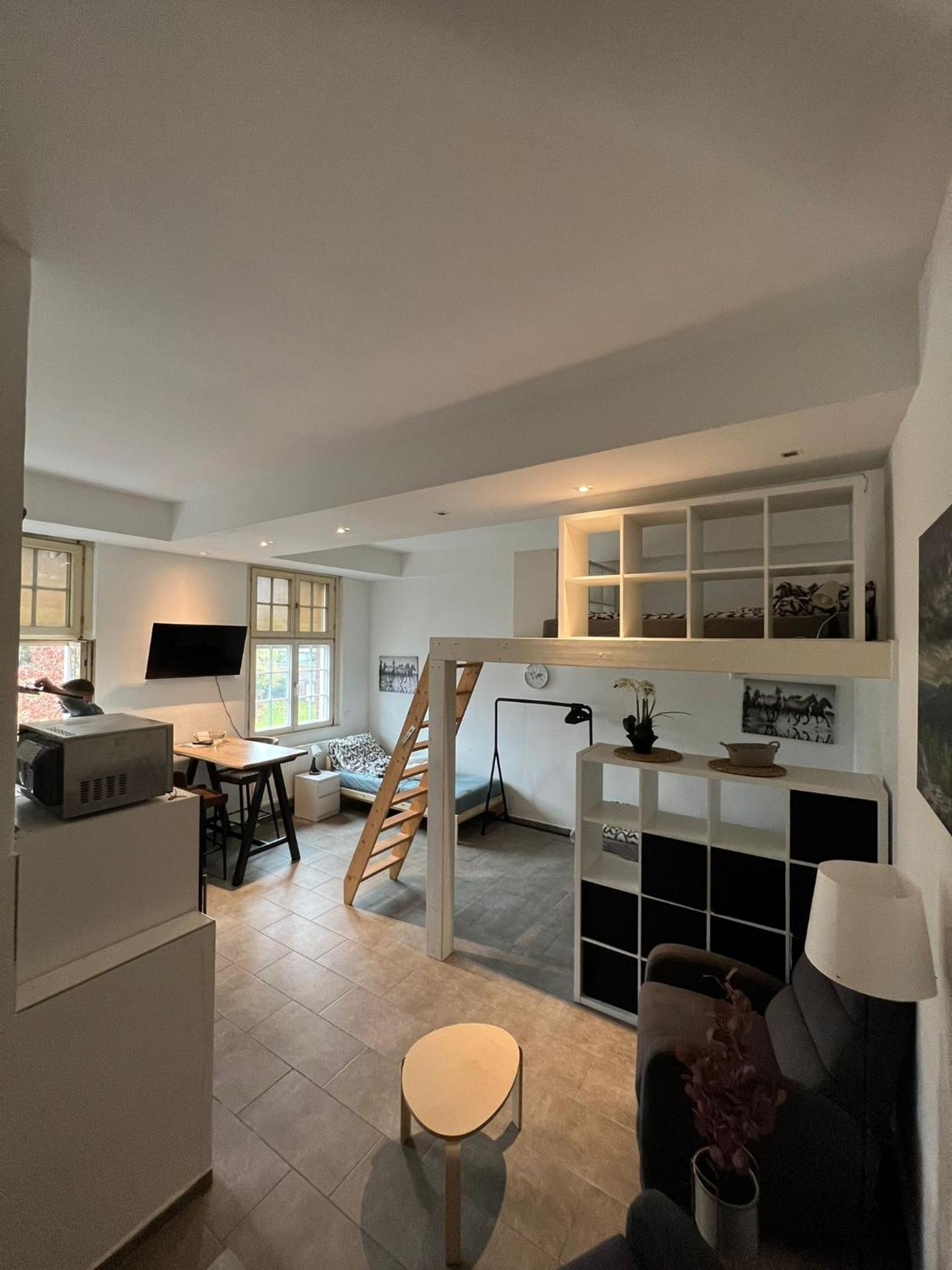 One-Bedroom Apartment photo 3