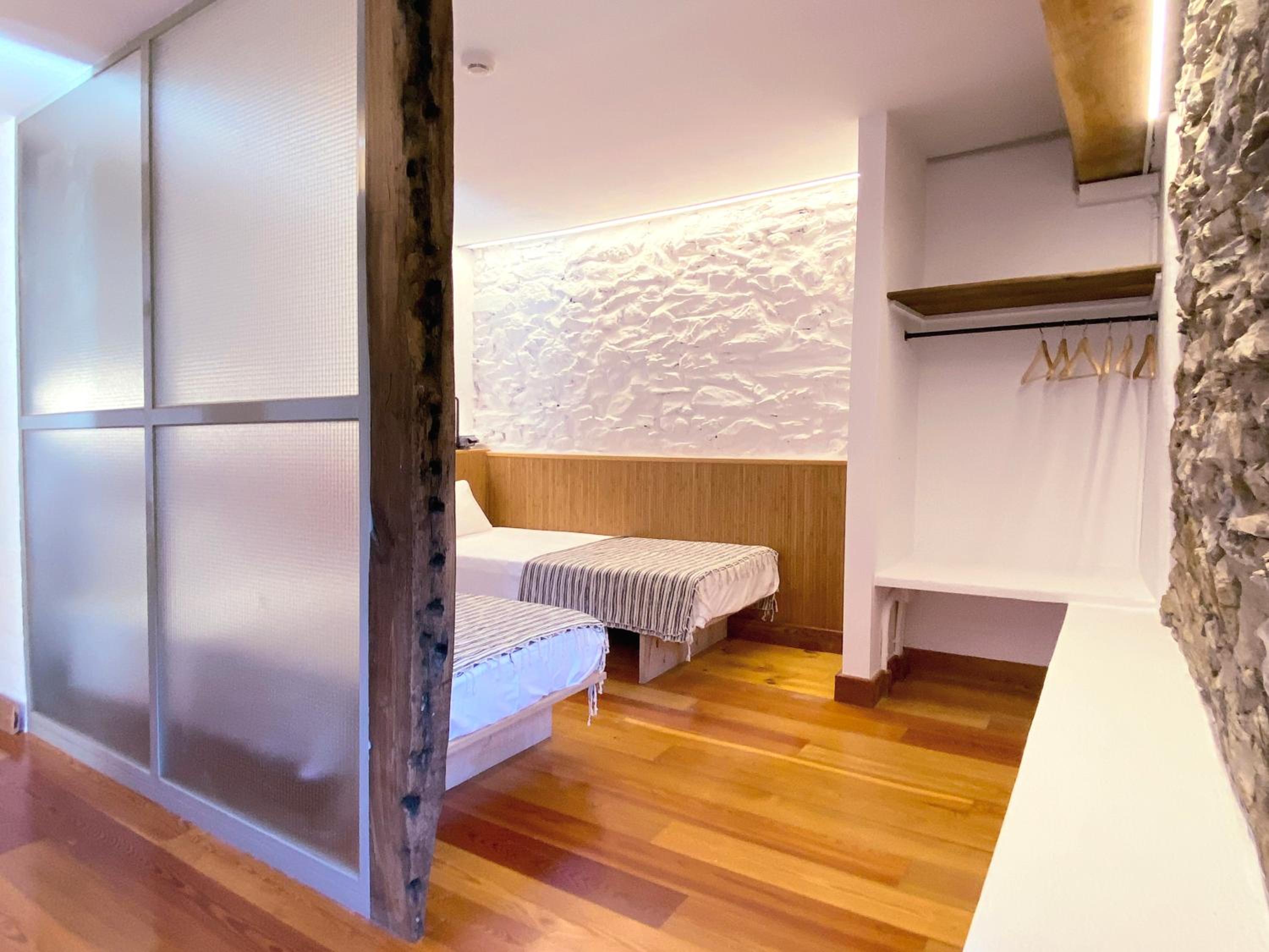 Apartamento con Balcón